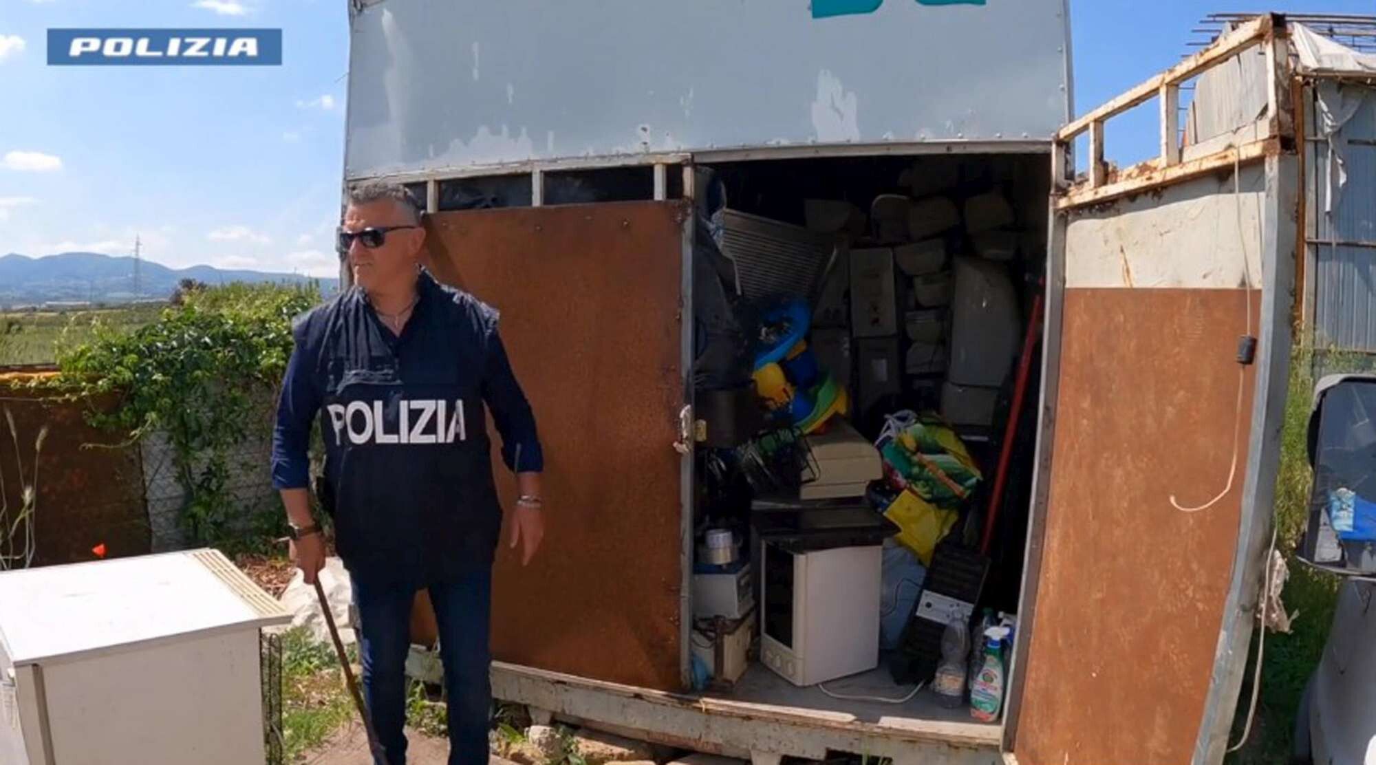 © Polizia 
