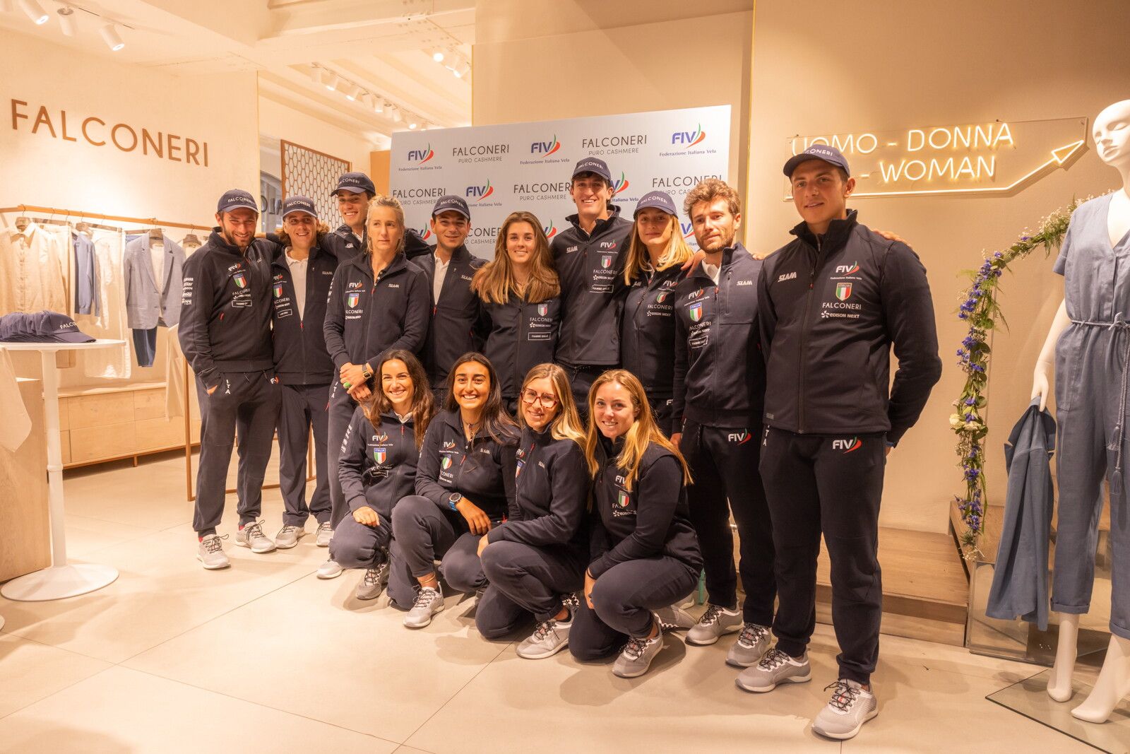 © Ufficio stampa  | Falconeri e il legame con gli atleti della FIV: l'evento nel flagship store di via Montenapoleone a Milano