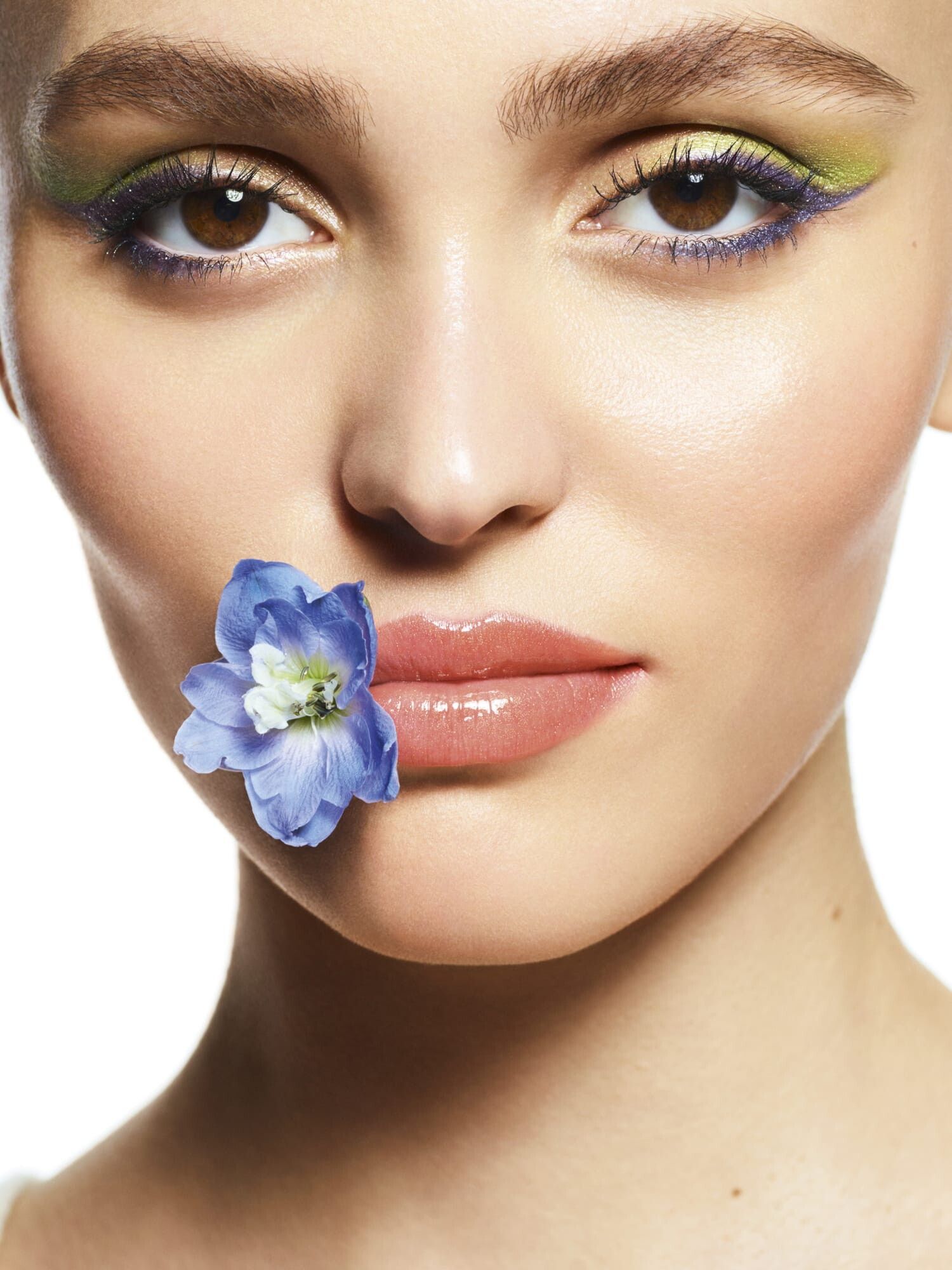 © Ufficio stampa  | Chanel, Summer 2024 Make up Collection: Jardin Imaginaire  - Lily-Rose Depp (Copyright Chanel)