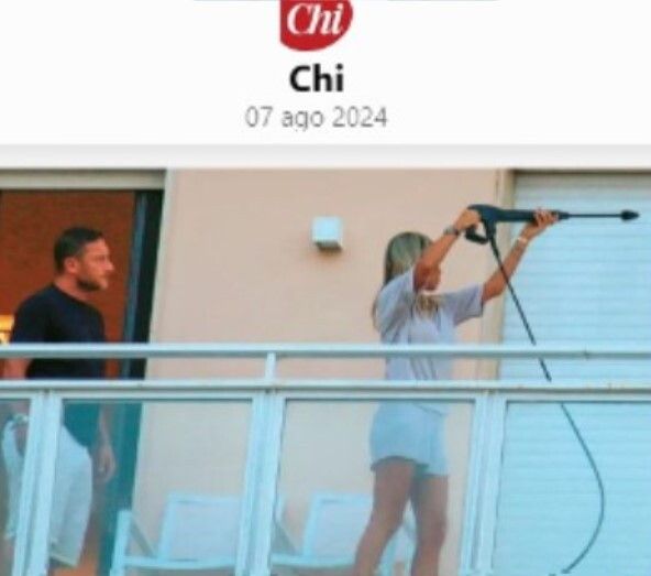 © Chi