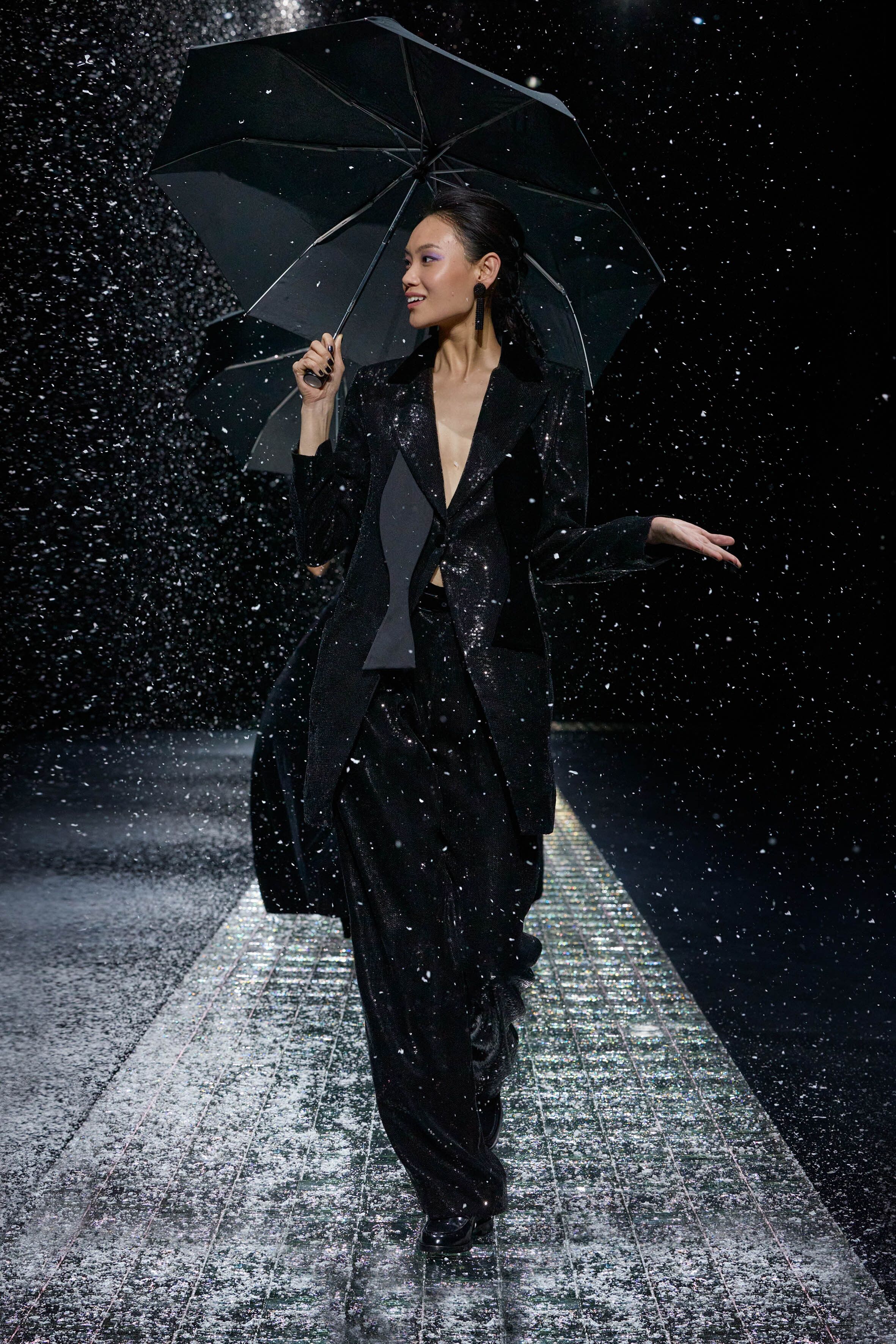 © Ufficio stampa  | Emporio Armani collezione donna autunno inverno 2024-2025