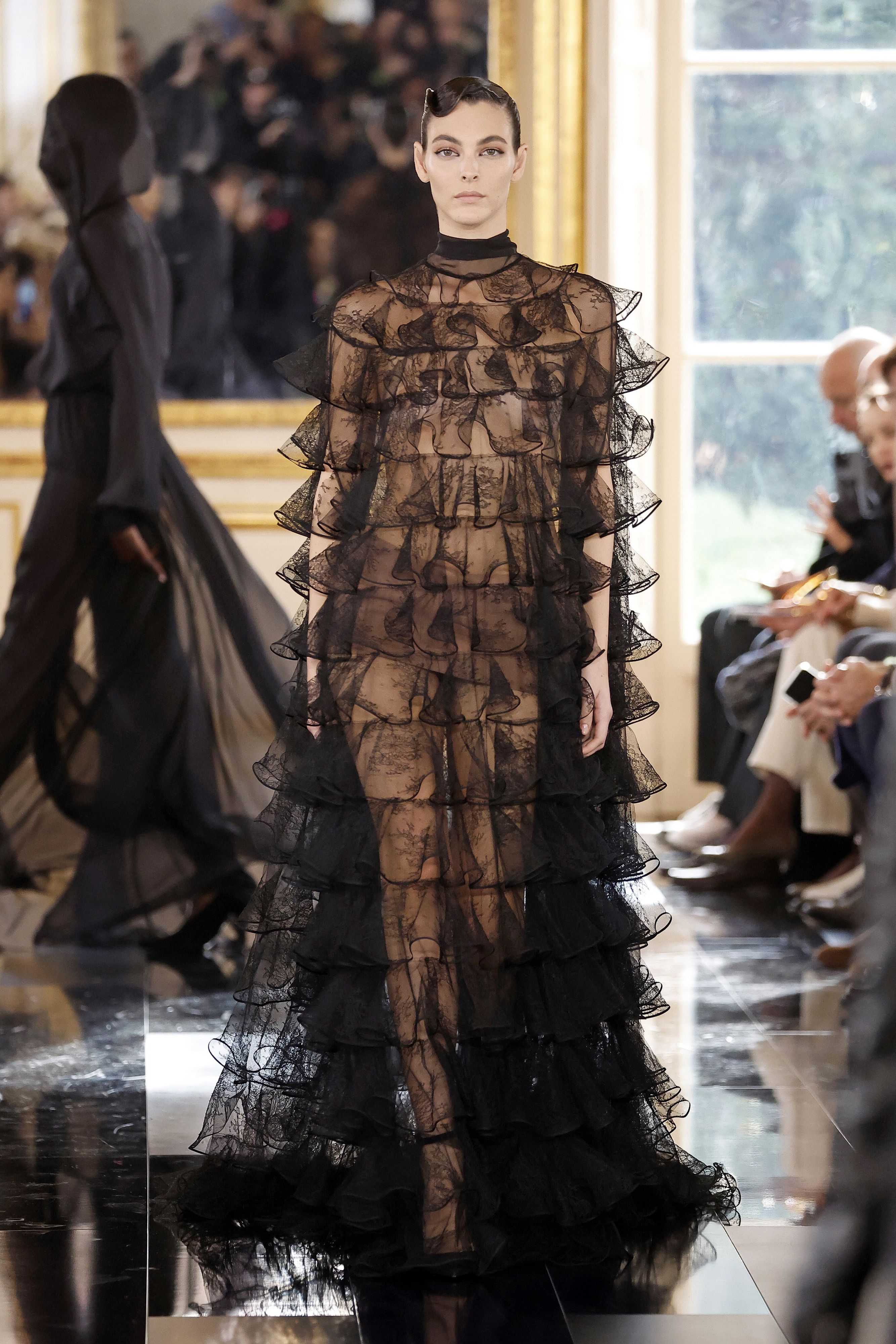© IPA  | Valentino, "Le Noir": collezione donna autunno inverno 2024-2025