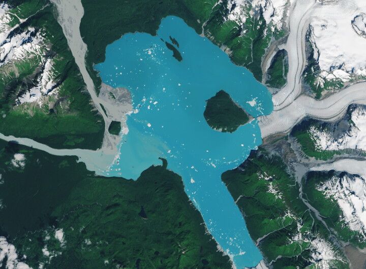 © NASA Earth Observatory