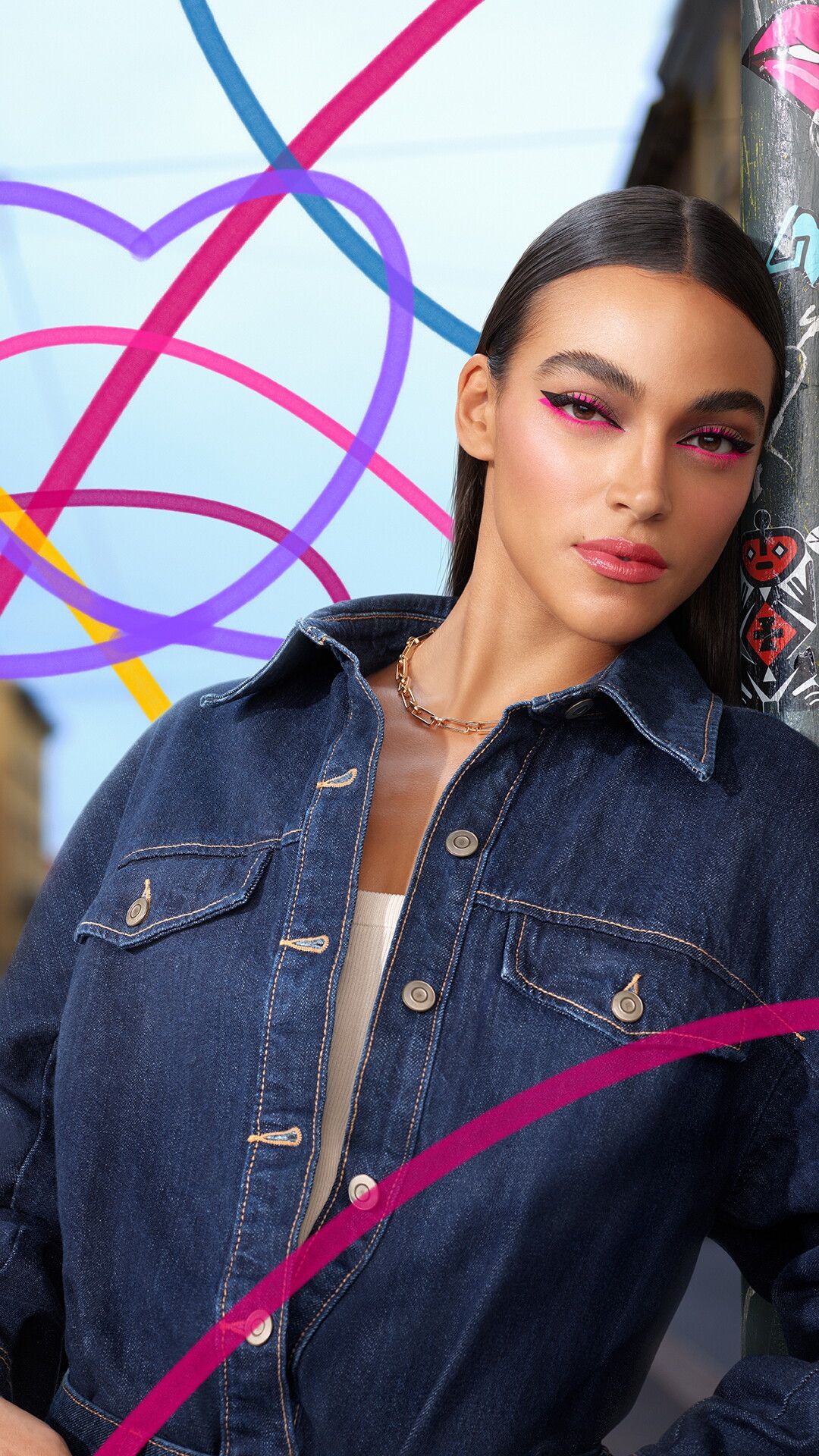 © Ufficio stampa  | Kiko Milano, il make up look "Street Heart" dalla collezione limited edition per San Valentino 2025