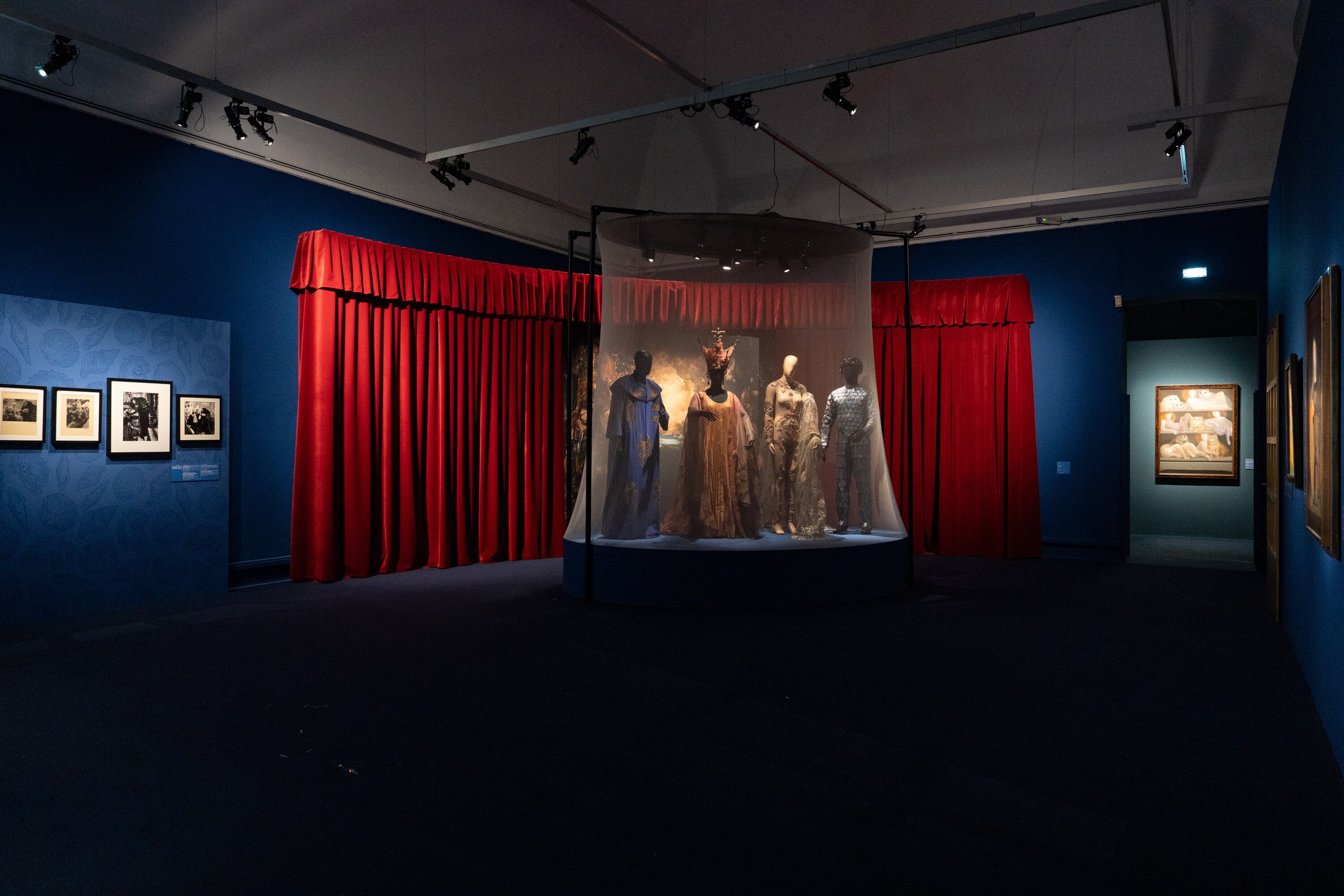 © Ufficio stampa  | "Io sono Leonor Fini" - L’allestimento della mostra a Milano, a Palazzo Reale, fino al 22 giugno prossimo