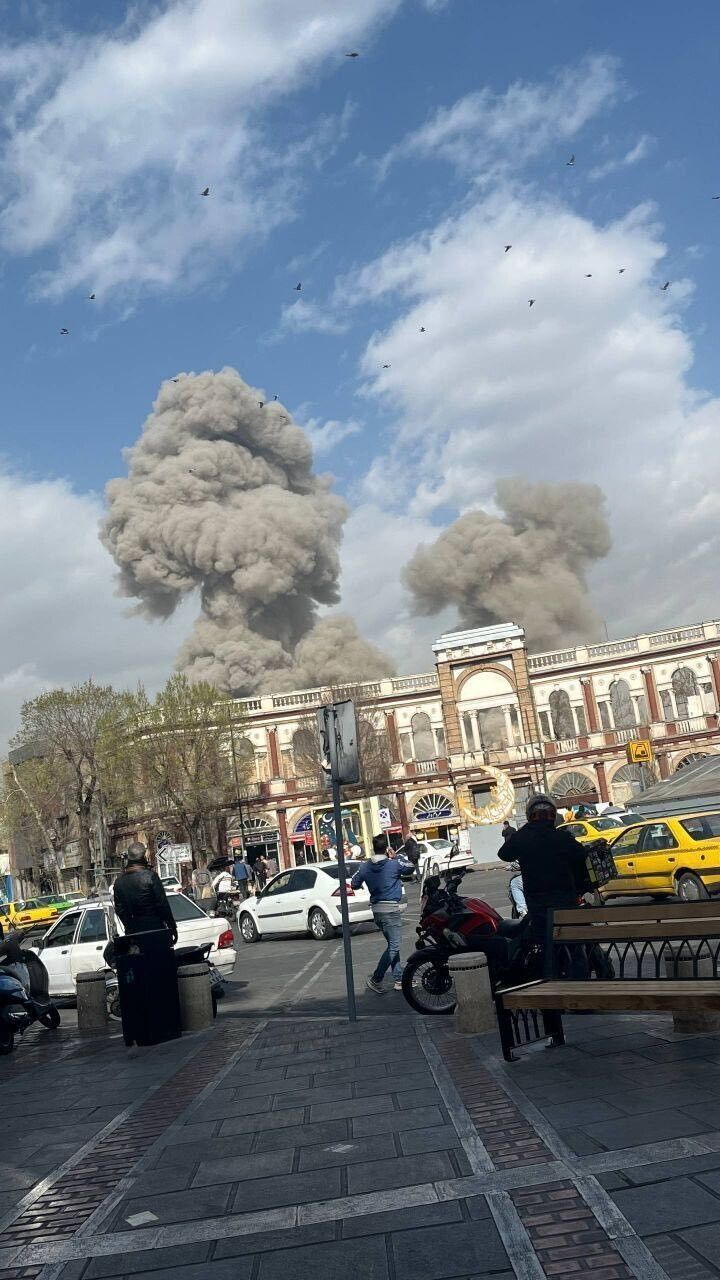 © Da video| I bombardamenti su Teheran