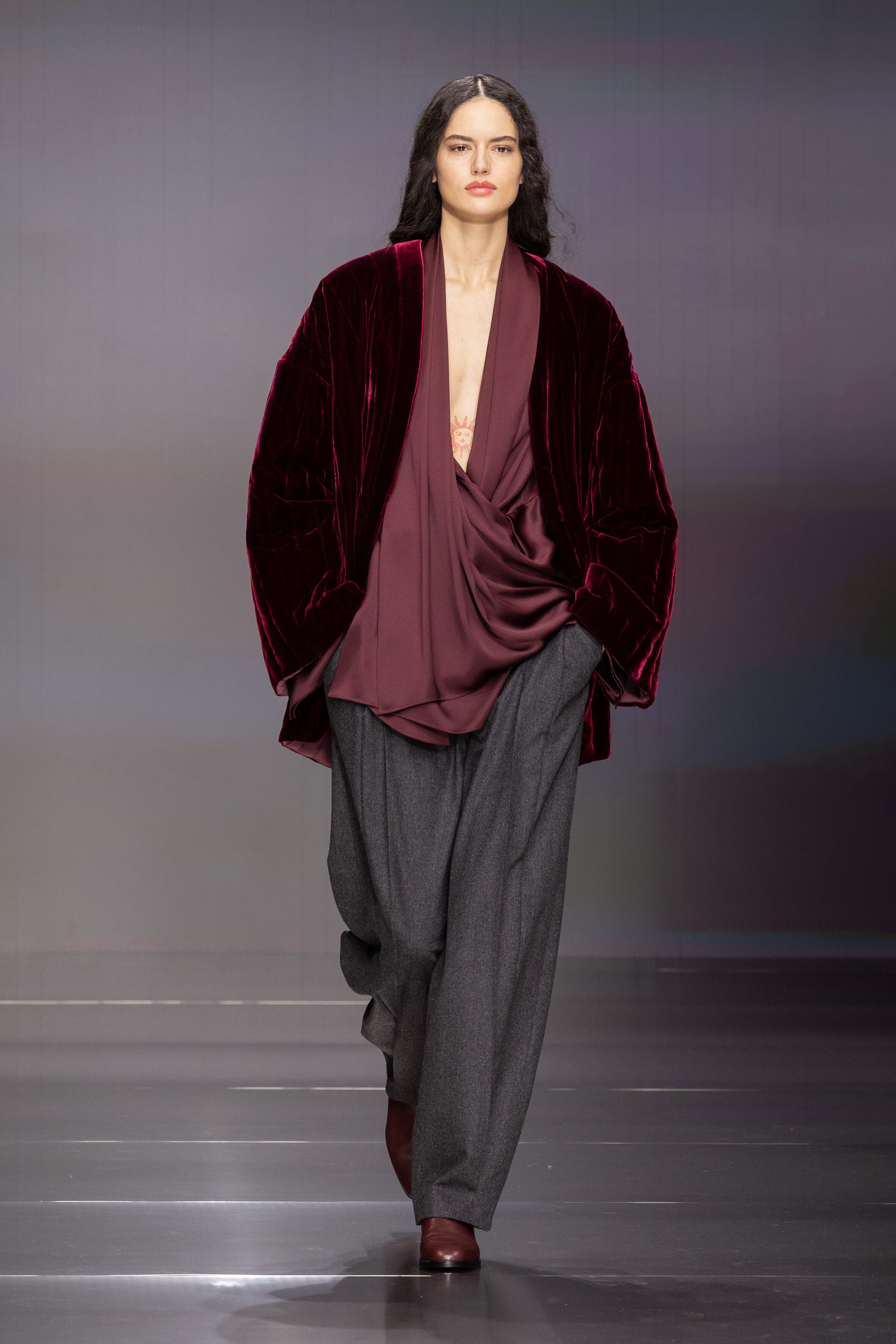 © Ufficio stampa| Giorgio Armani collezione donna autunno inverno 2026-2027 (courtesy of Giorgio Armani)