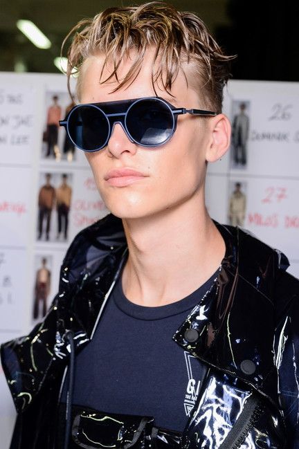 Occhiali moda uomo 2020 online