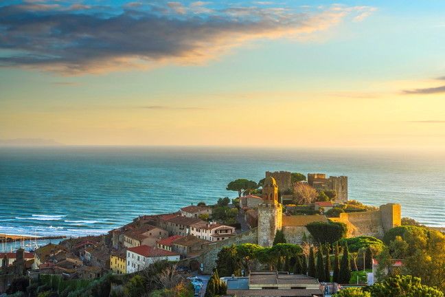 © Istockphoto  | Sardegna, la costa di Baunei