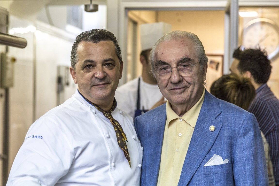   |  Gualtiero Marchesi con Osvaldo Presazzi     -    Foto Simone Fiorini
