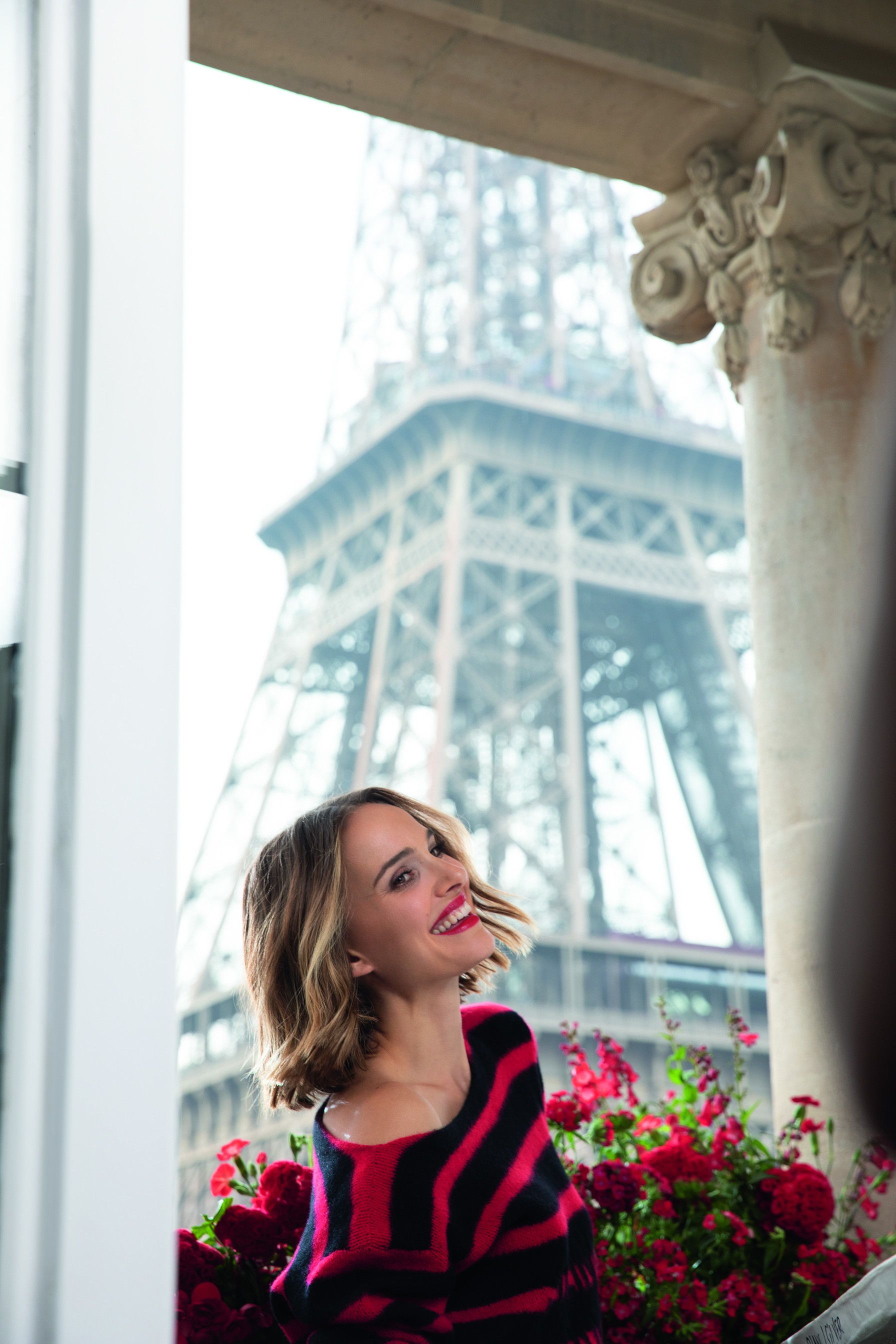 © Ufficio stampa  | Dior, Rouge Dior 2021 | Natalie Portman a Parigi (foto di Inez & Vinoodh)