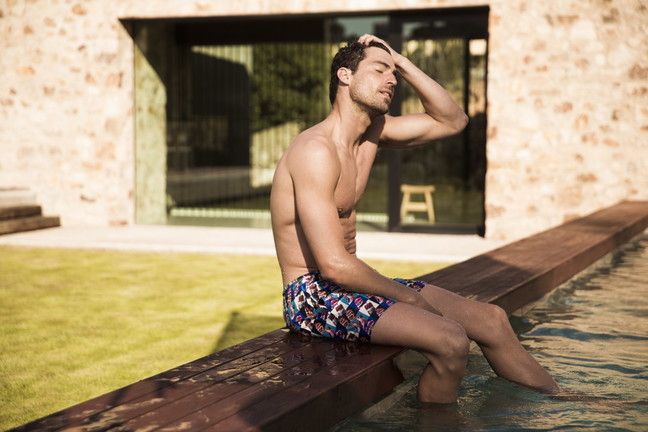© Ufficio stampa  | Tre iconiche collaborazioni nella Collezione mare 2021 di Intimissimi Uomo: Fila, Pepsi e Rolling Stones