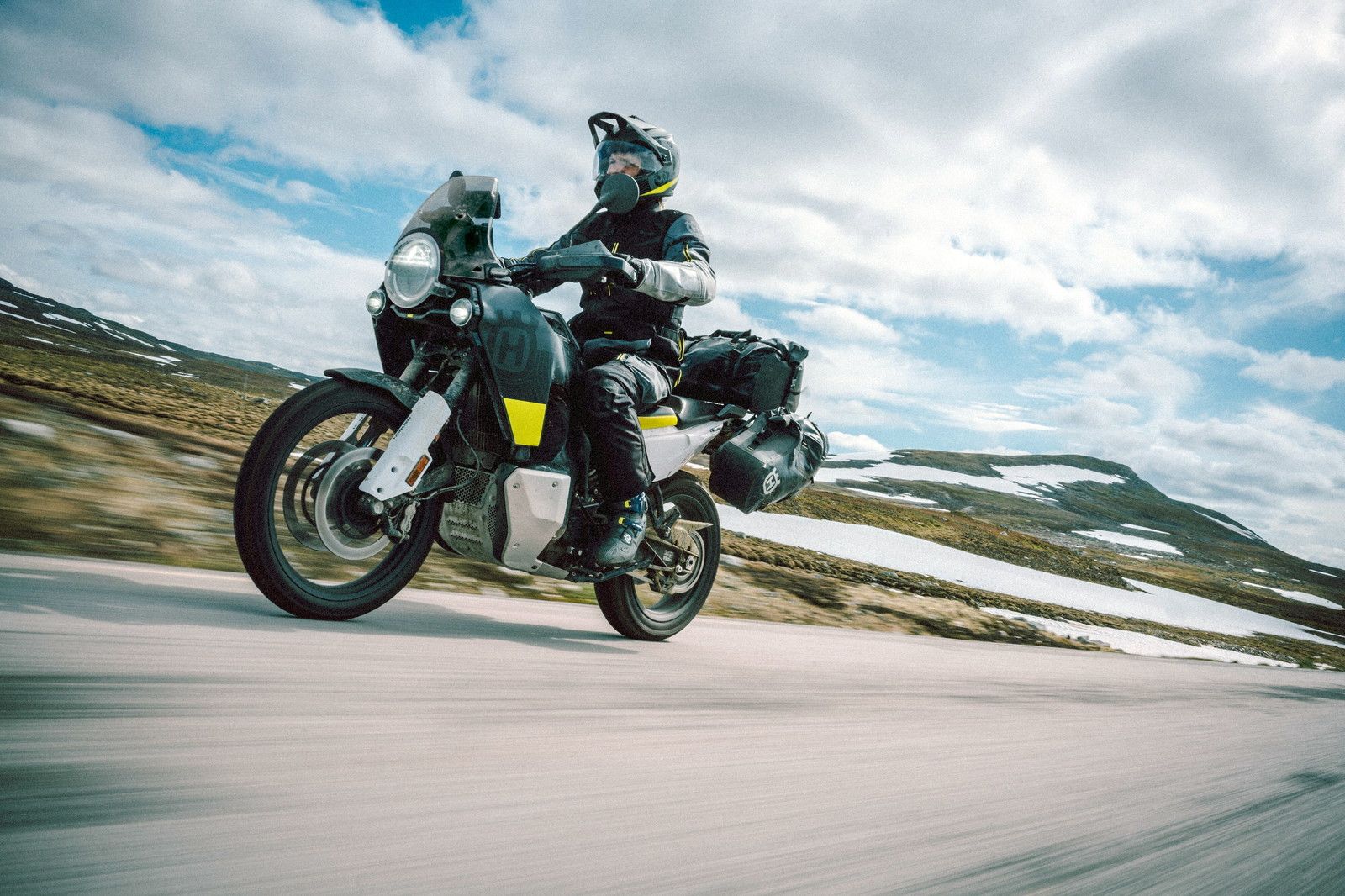 Husqvarna adventure bike 901 cheap