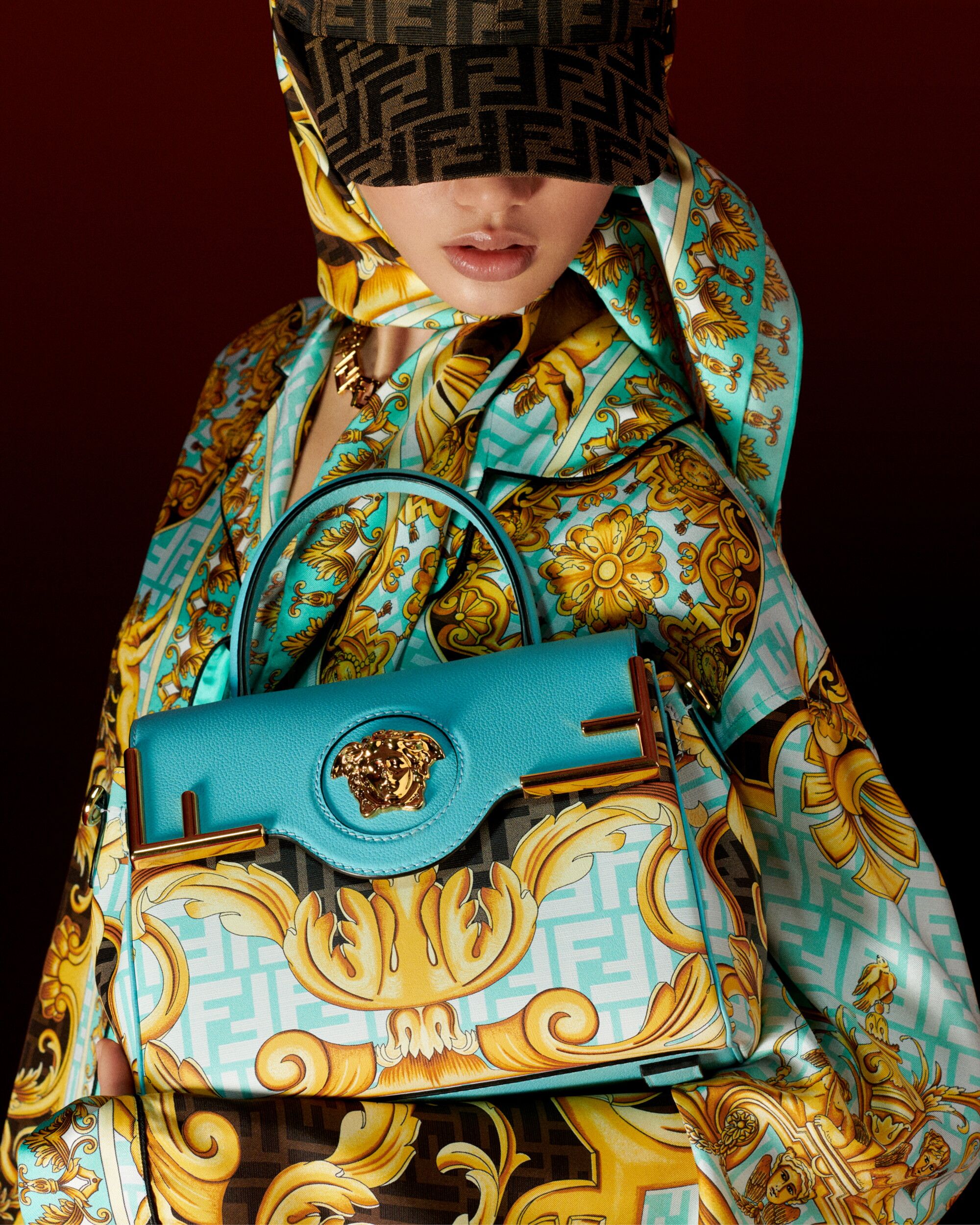 © Ufficio stampa  | Borse donna primavera estate 2022: Fendace - Fendi by Versace