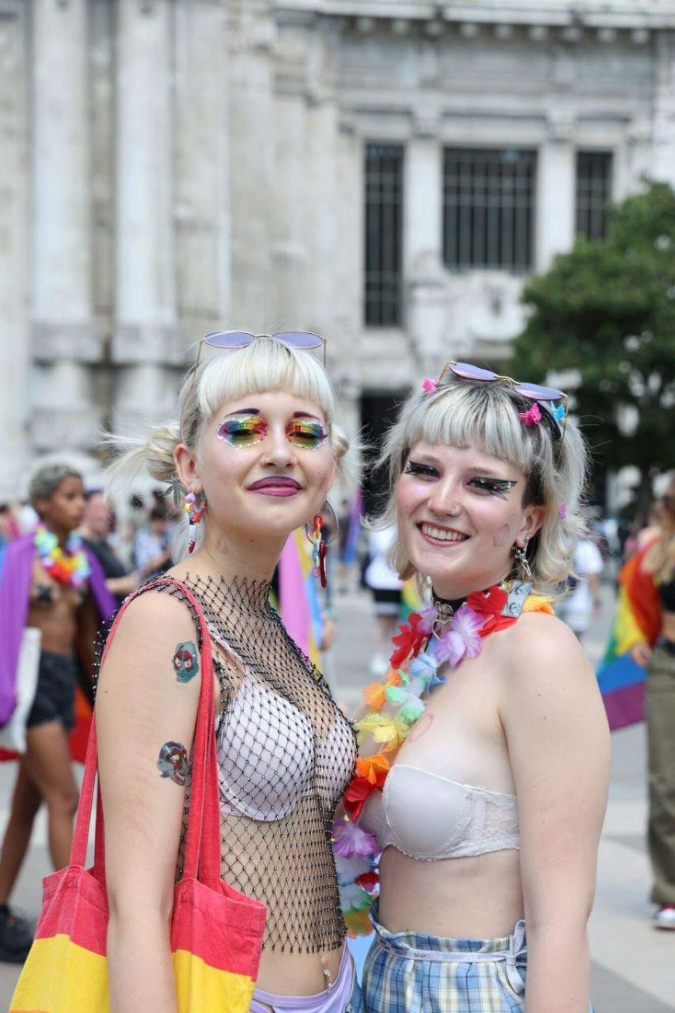 © IPA  | La parata Lgbtq+ a Milano, nel giorno in cui si celebra il Pride