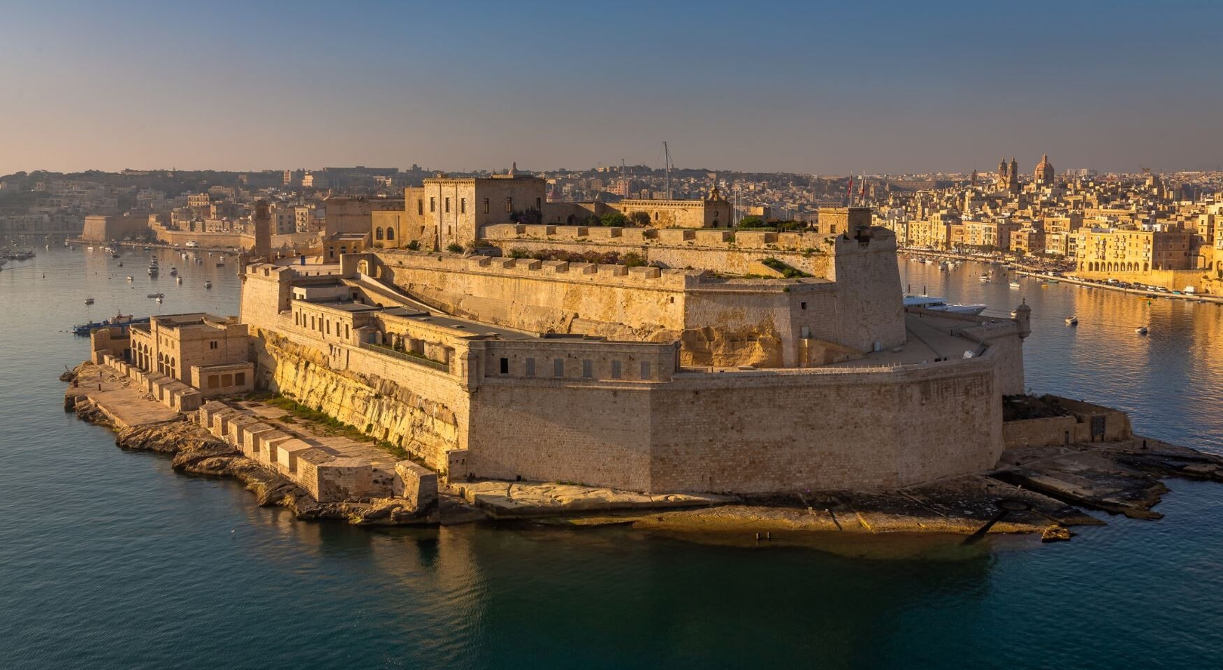 © Istockphoto  | Forte Sant'Elmo, La Valletta, Malta