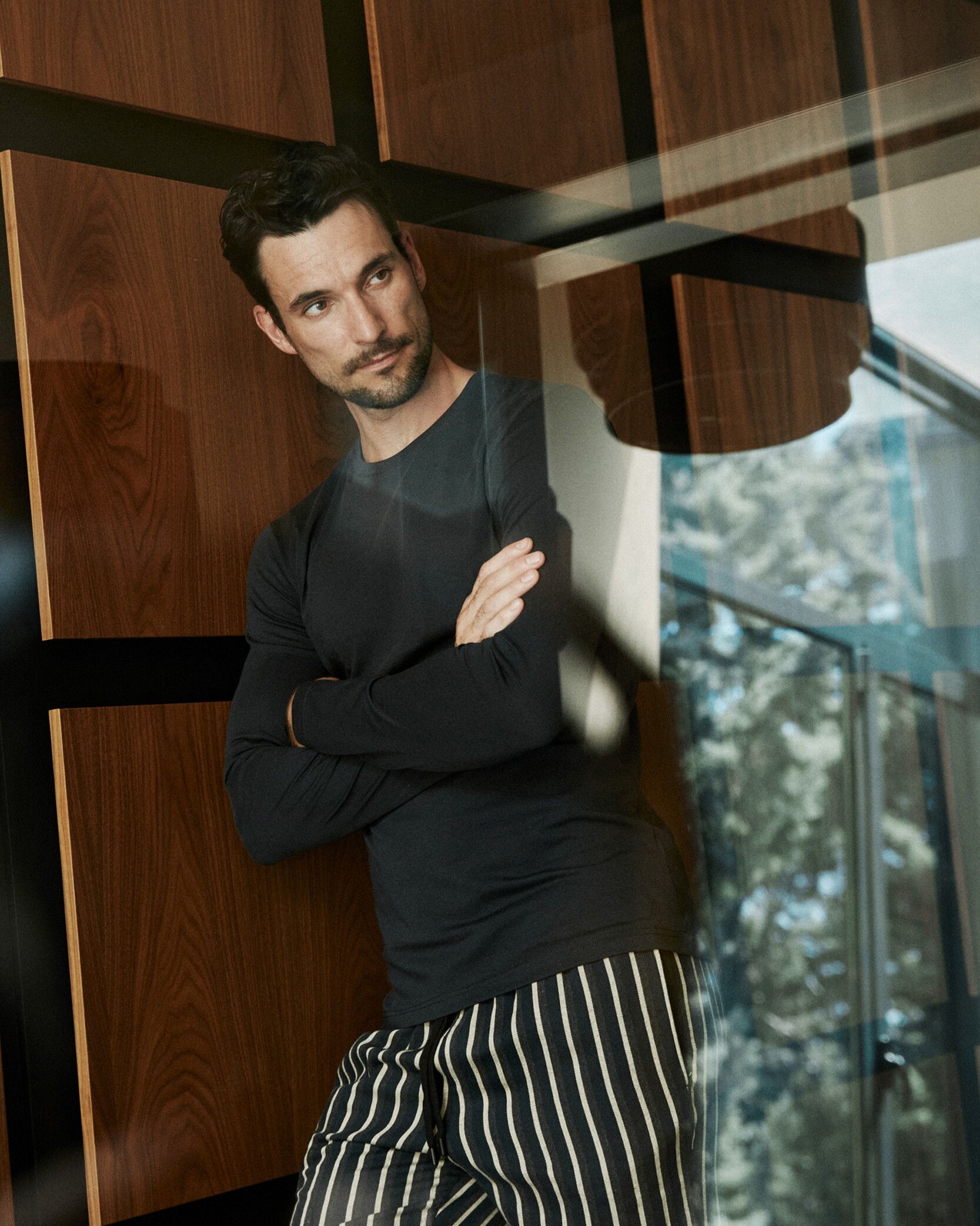 © Ufficio stampa  | Intimissimi Uomo, collezione nightwear inverno 2022 | Classiche geometrie e stampe invernali, disegnate su tessuti morbidi e di diverse pesantezze, dalla seta al tricot