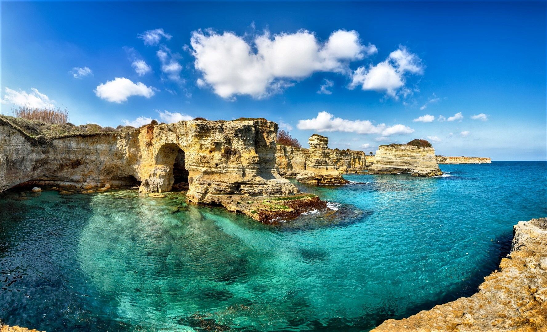 © Istockphoto  |  Puglia: Cala Sant'Andrea