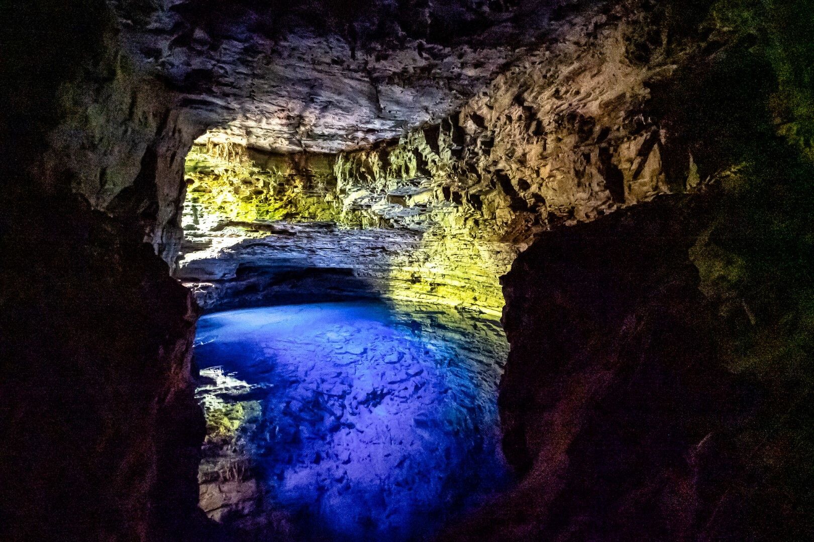 © Istockphoto  |  Poco Encantado, Chapada Diamantina, Brasile 