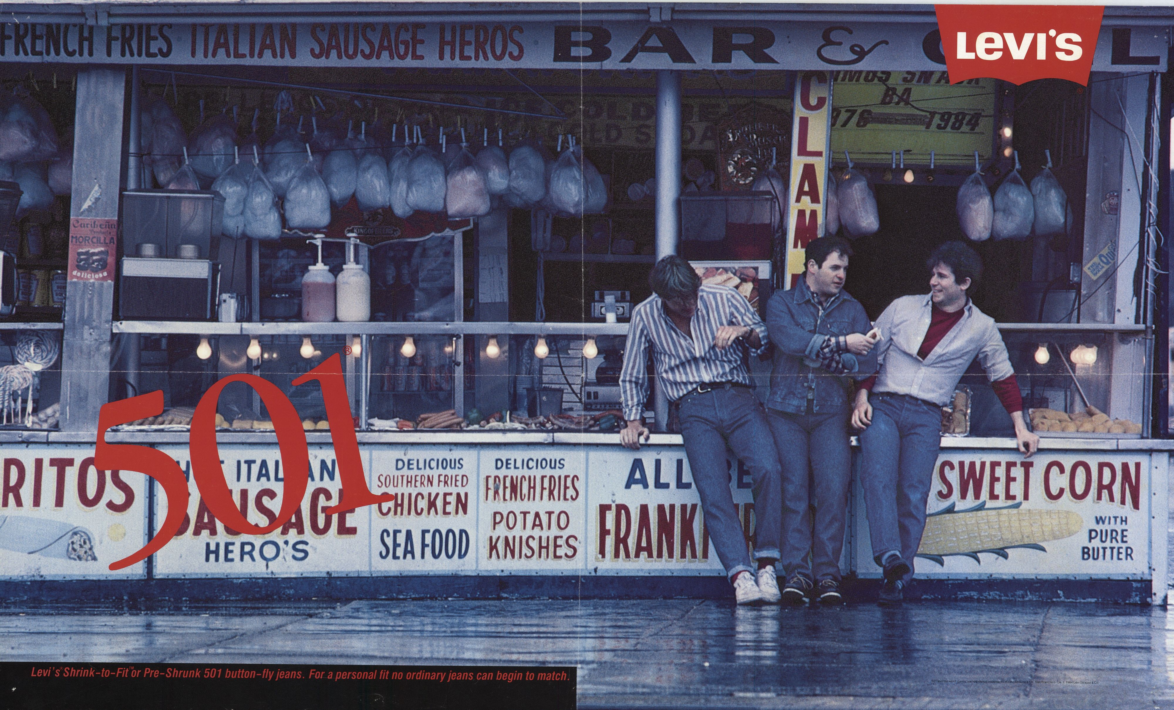 © Ufficio stampa  | Moda, 150 anni di jeans: dagli archivi Levi’s®, i più amati di sempre e le immagini che hanno fatto la storia. Berlino 1989, il crollo del muro