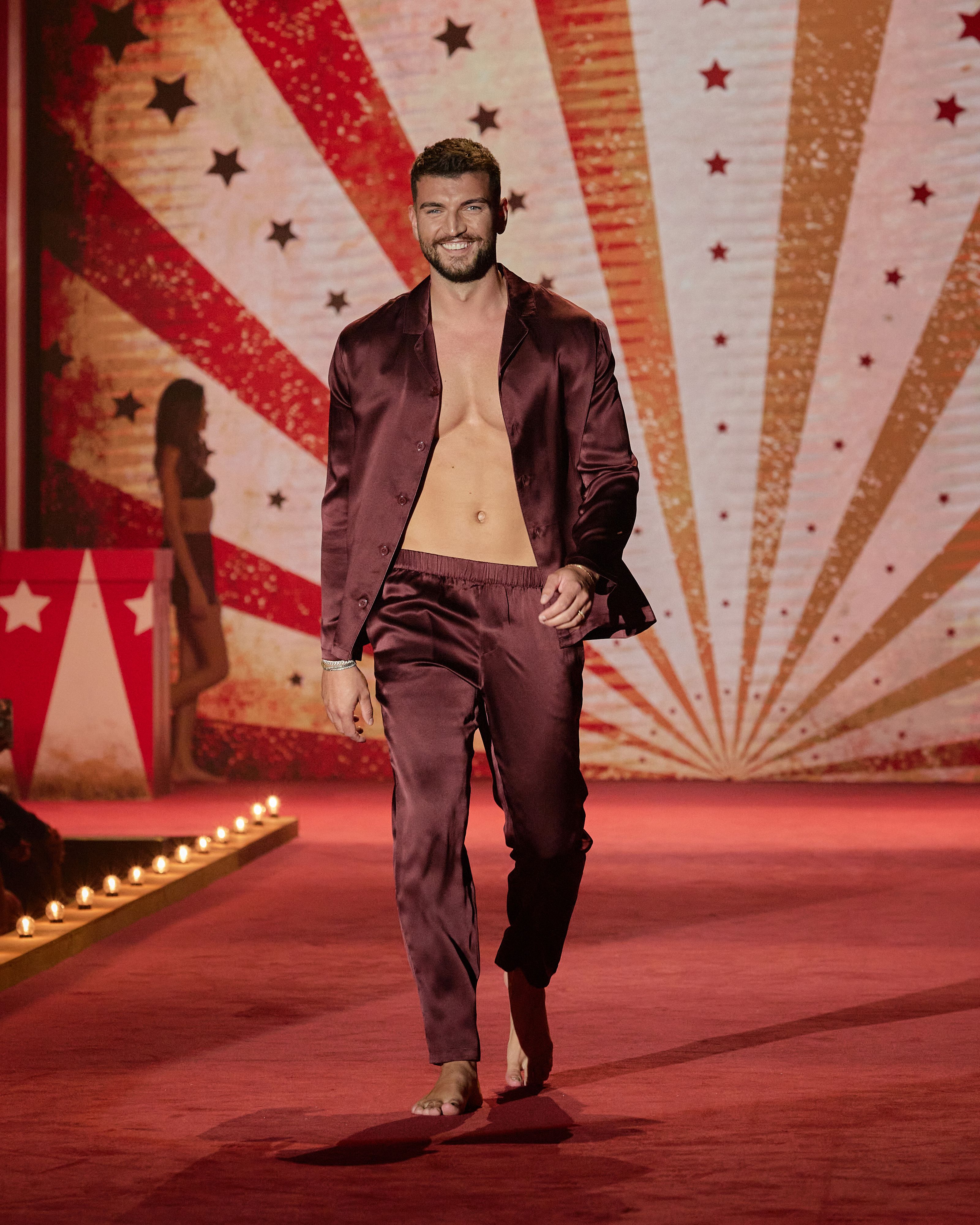 © Ufficio stampa  | Intimissimi Uomo, "Winter Wonderland": la nuova collezione autunno-inverno per il periodo delle Feste presentata in un'atmosfera a tema circense