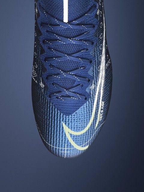 CR7 e Mbappe le nuove scarpe per andare velocissimi Sportmediaset