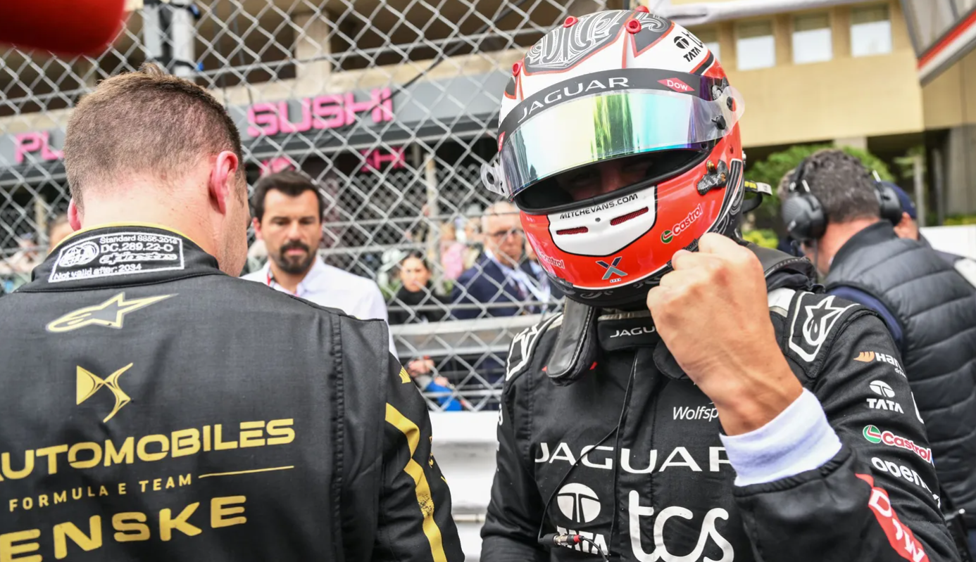 © FormulaE