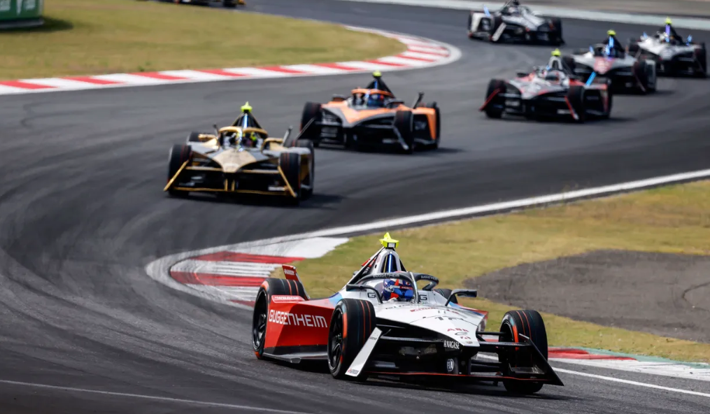 © FormulaE