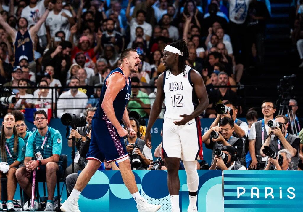 © FIBA