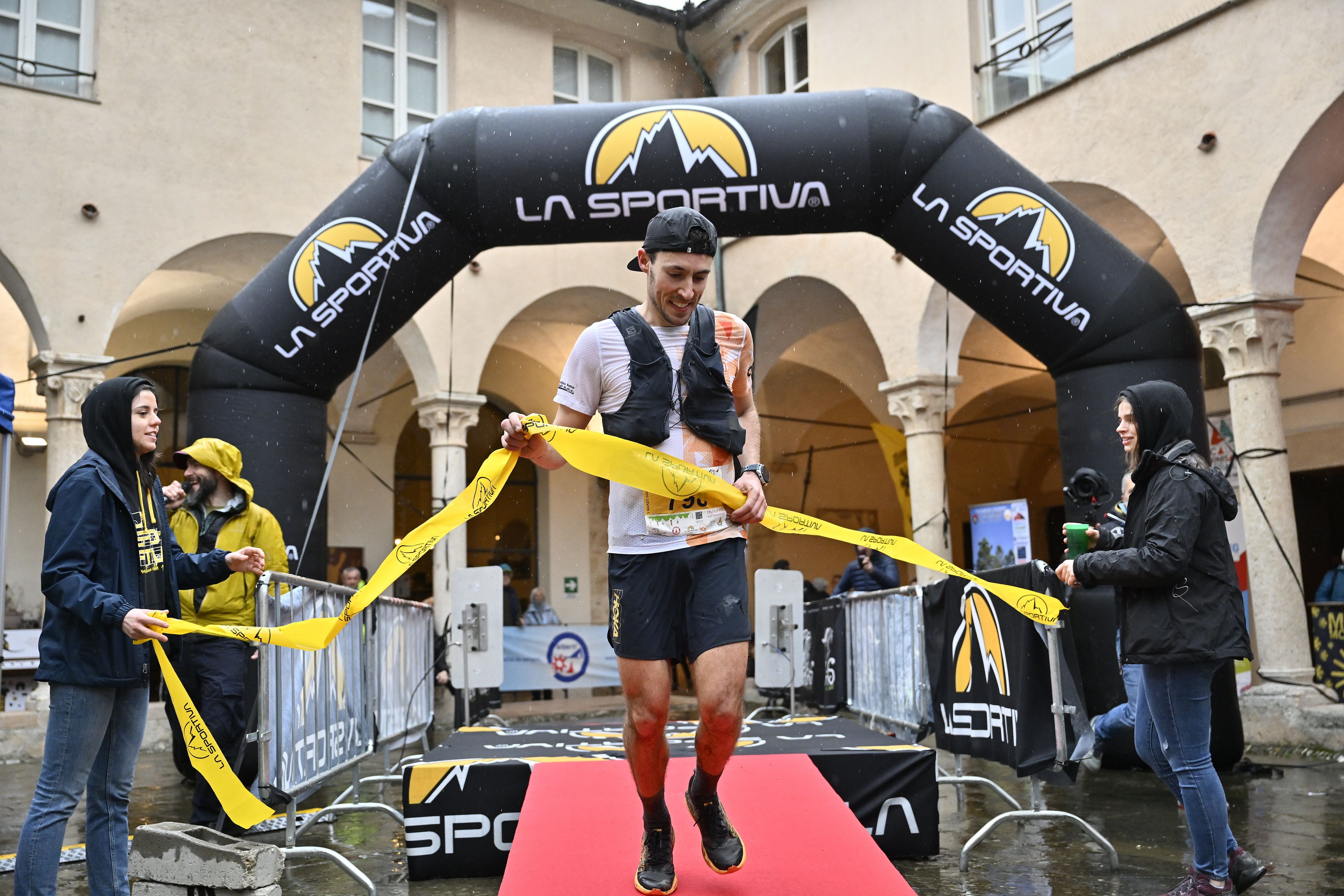 © Racephoto official