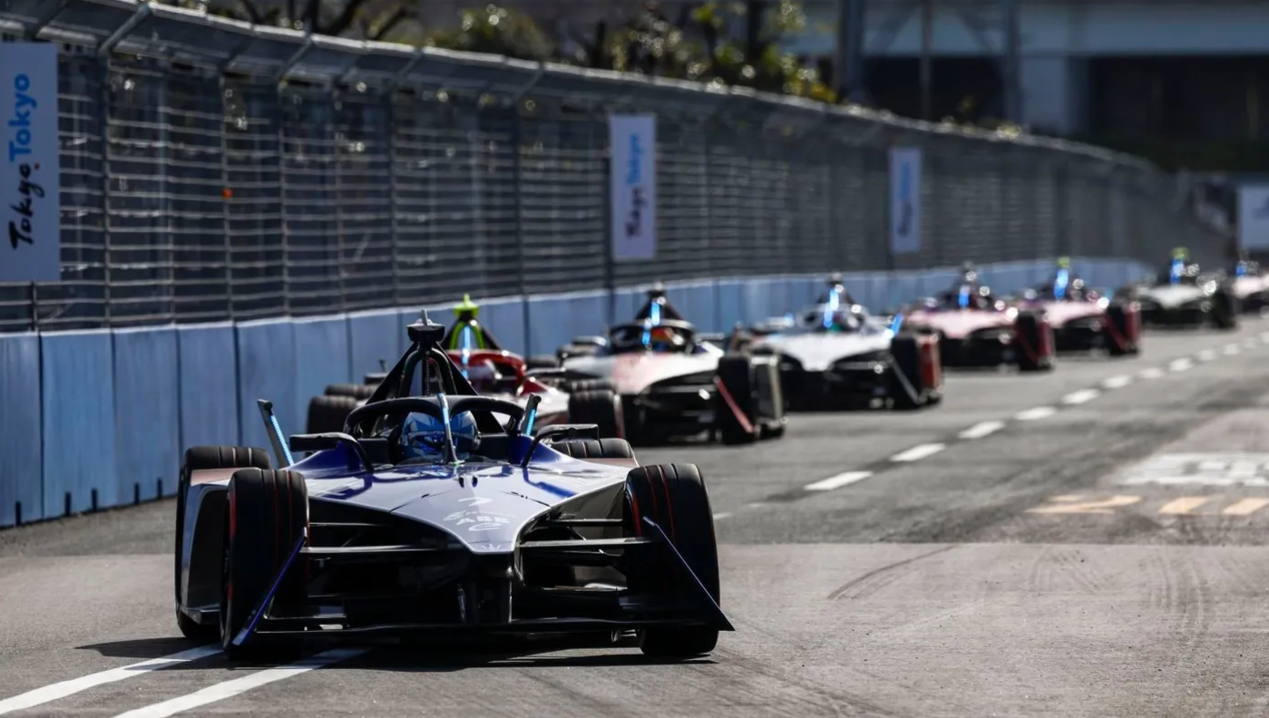 © FormulaE