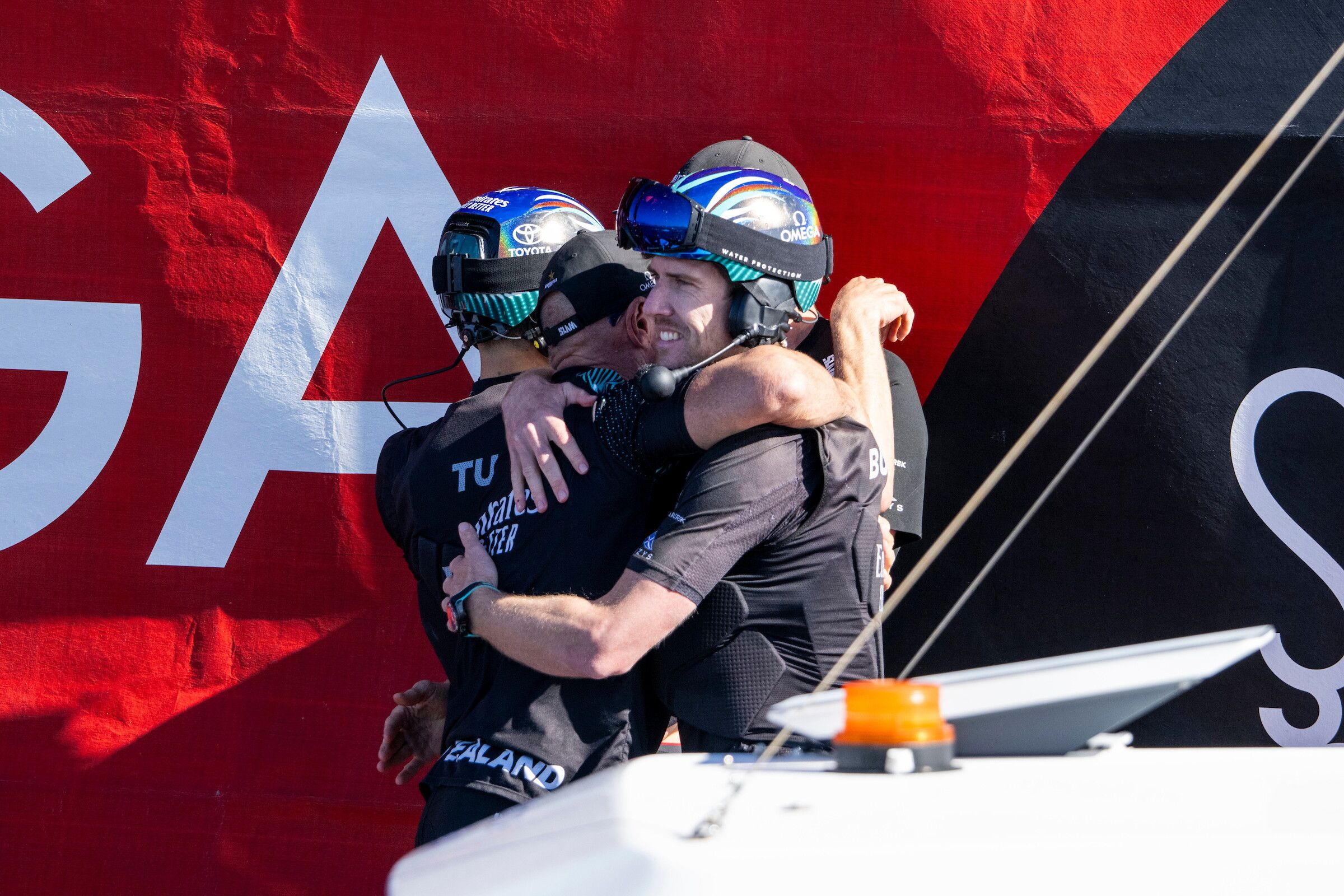 New Zealand festeggia la vittoria nella 37a America's Cup