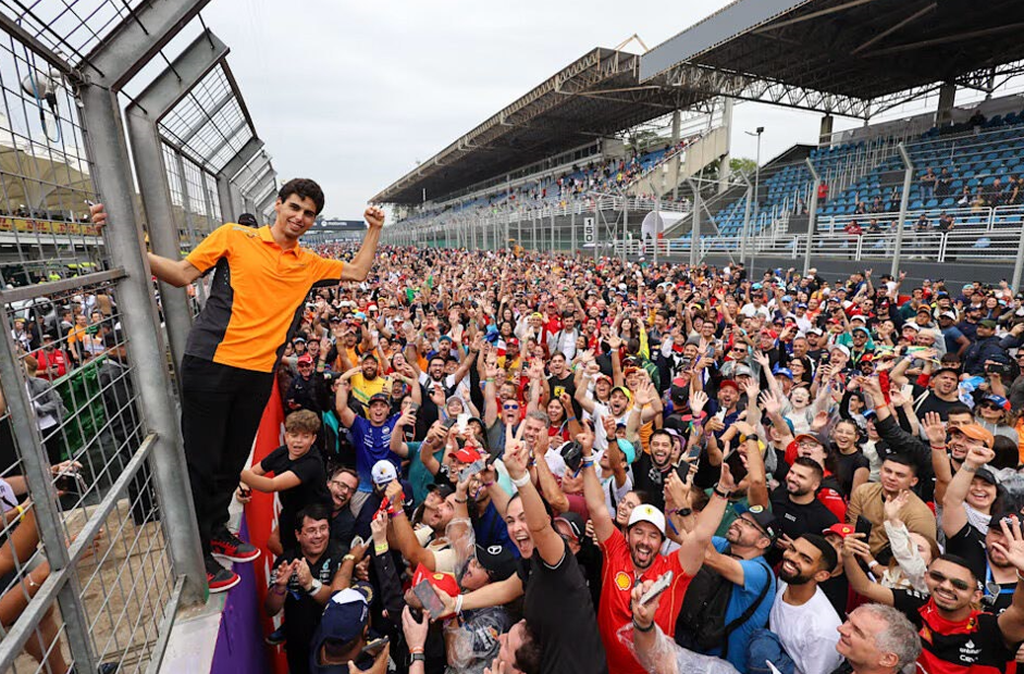 © f1.com