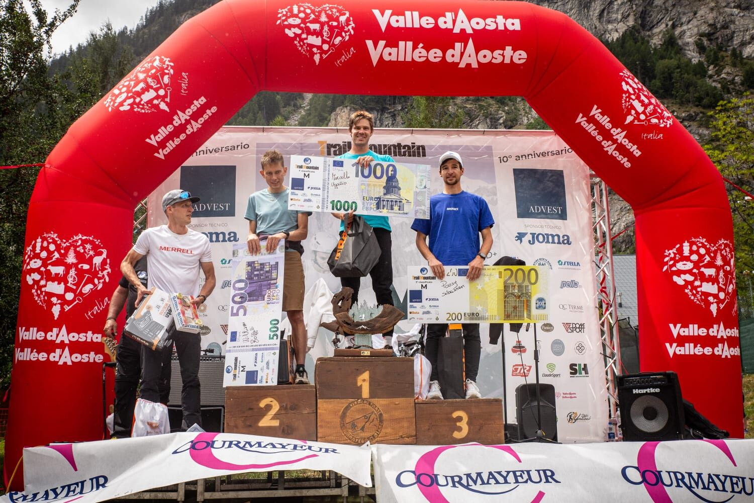 © Roberto Roux/Vertical Trail Courmayeur Mont Blanc Ufficio Stampa