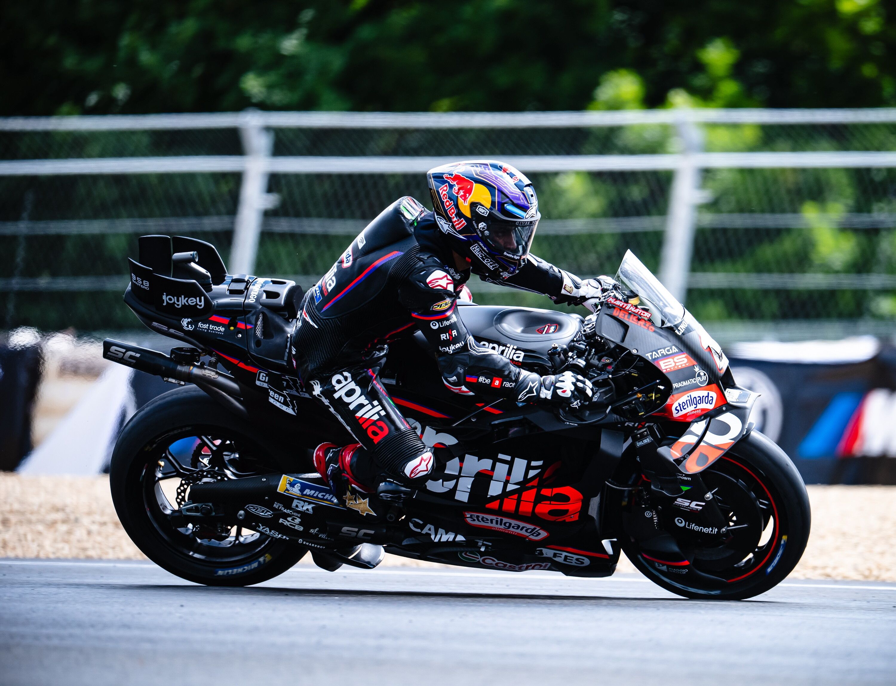© Aprilia Racing Press Office