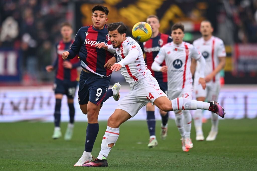Serie A, Bologna-Monza 3-1: tris firmato Castro-Odgaard-Orsolini