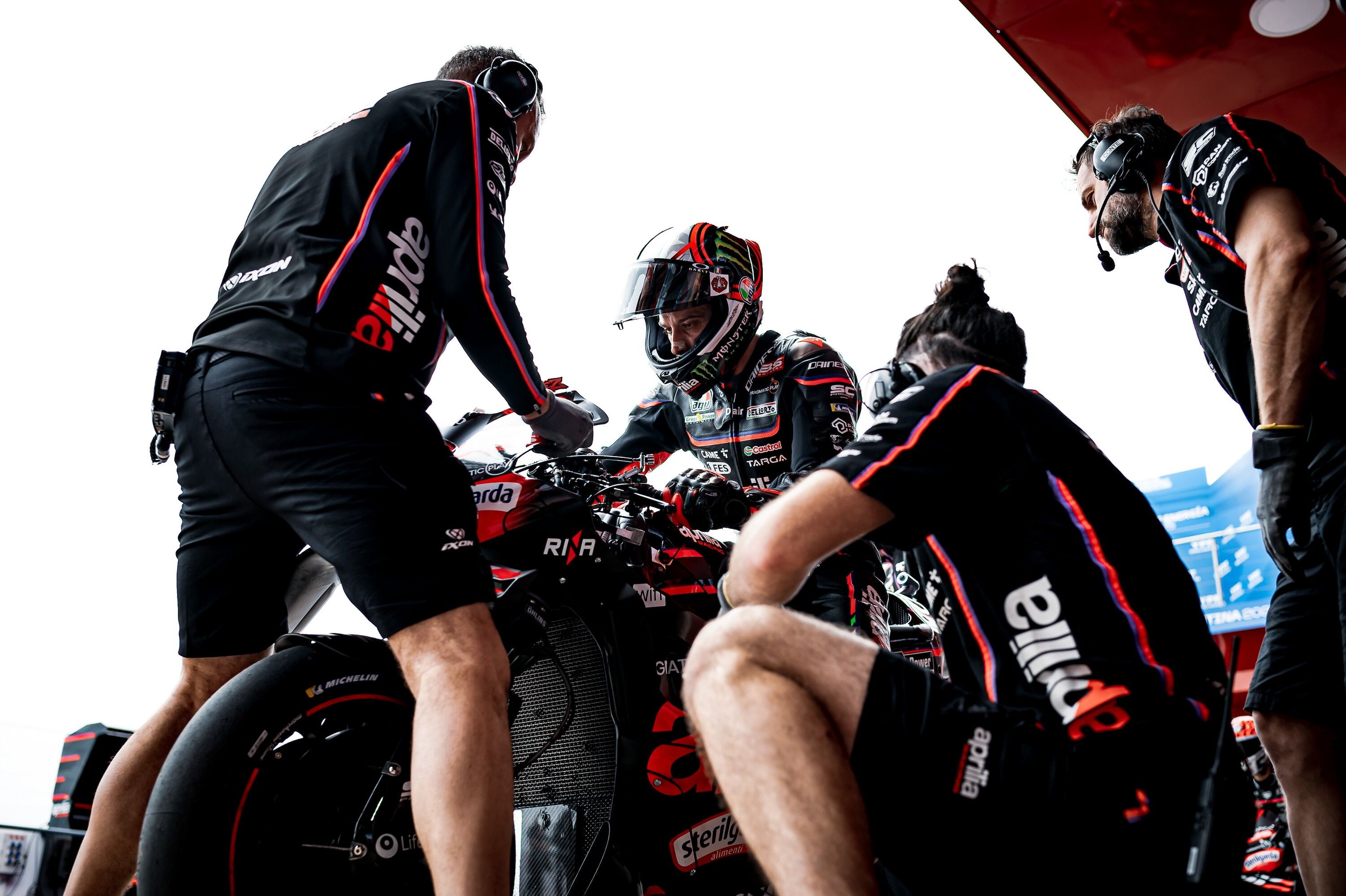 © Aprilia Racing Press Office