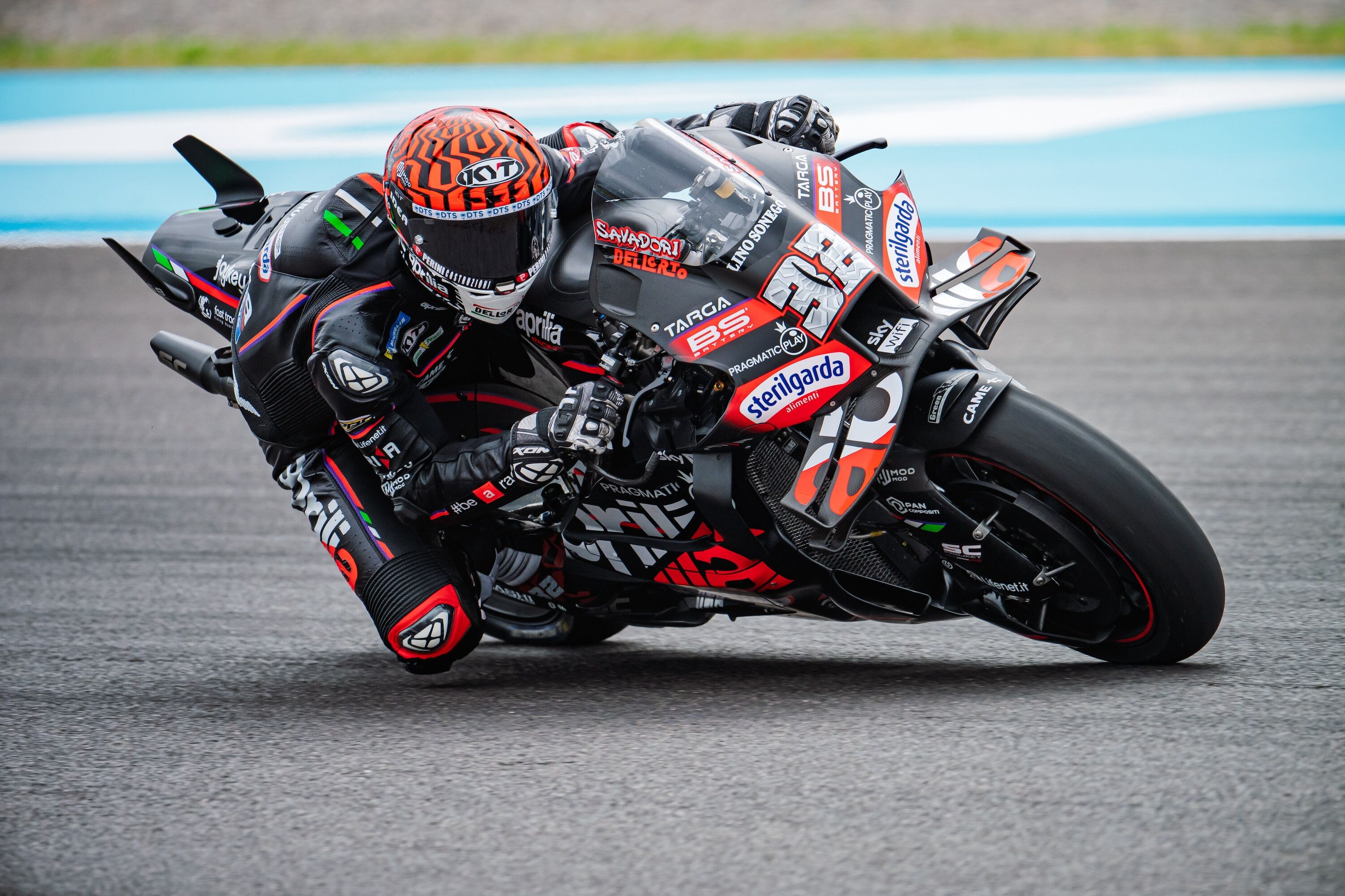 © Aprilia Racing Press Office