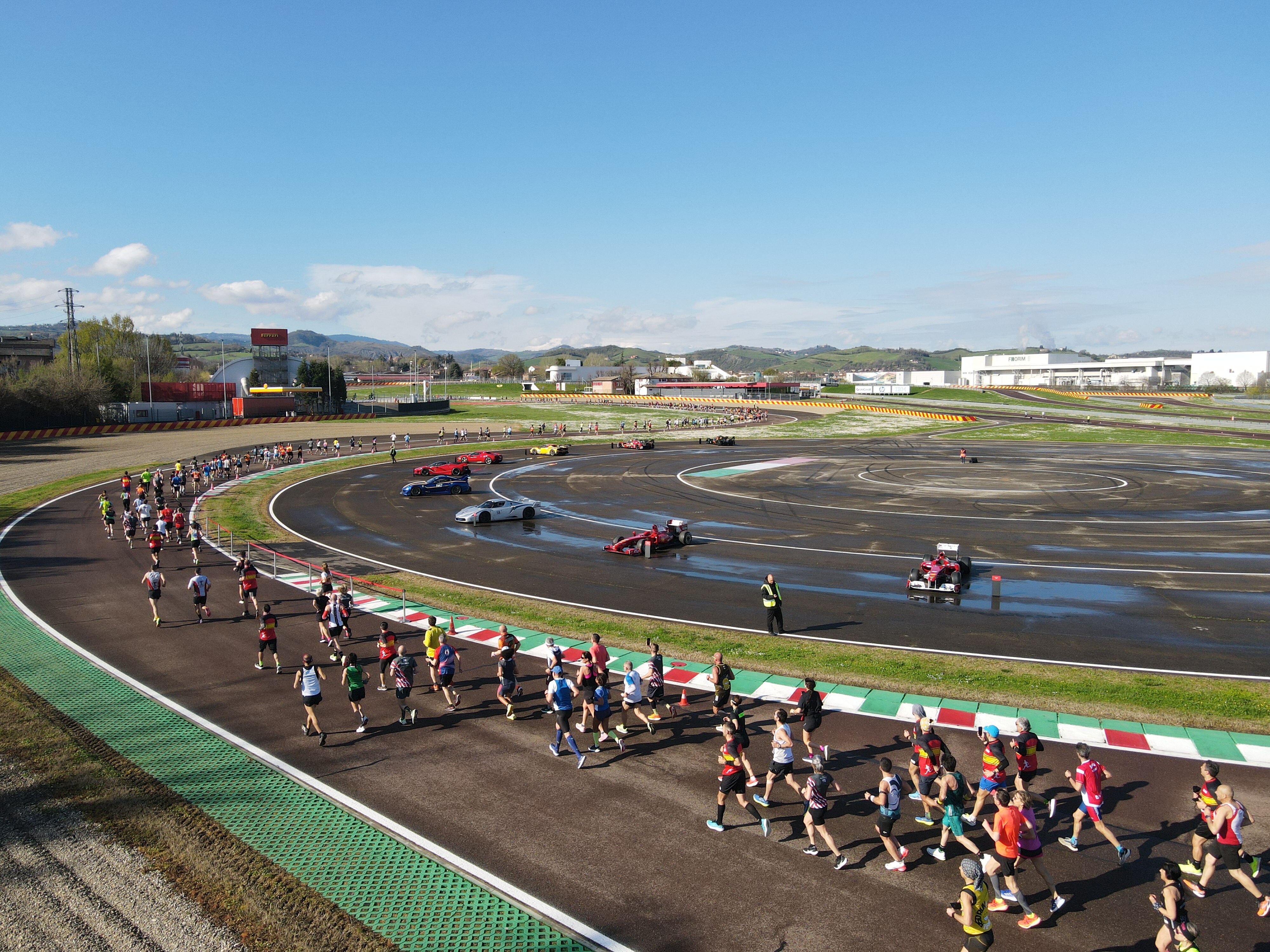 © Mezza Maratona d'Italia Memorial Enzo Ferrari Ufficio Stampa