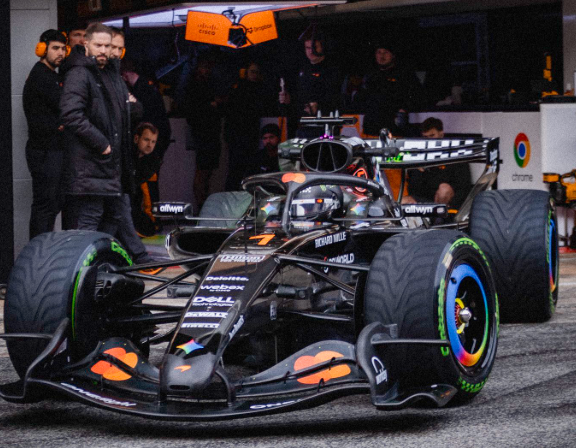 © McLaren Mastercard F1 Team