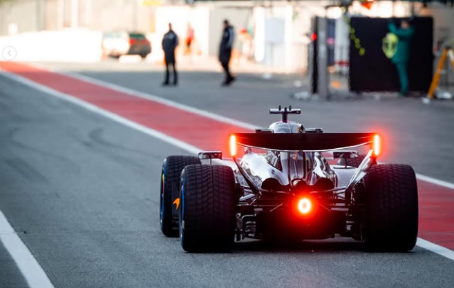 © McLaren Mastercard F1 Team