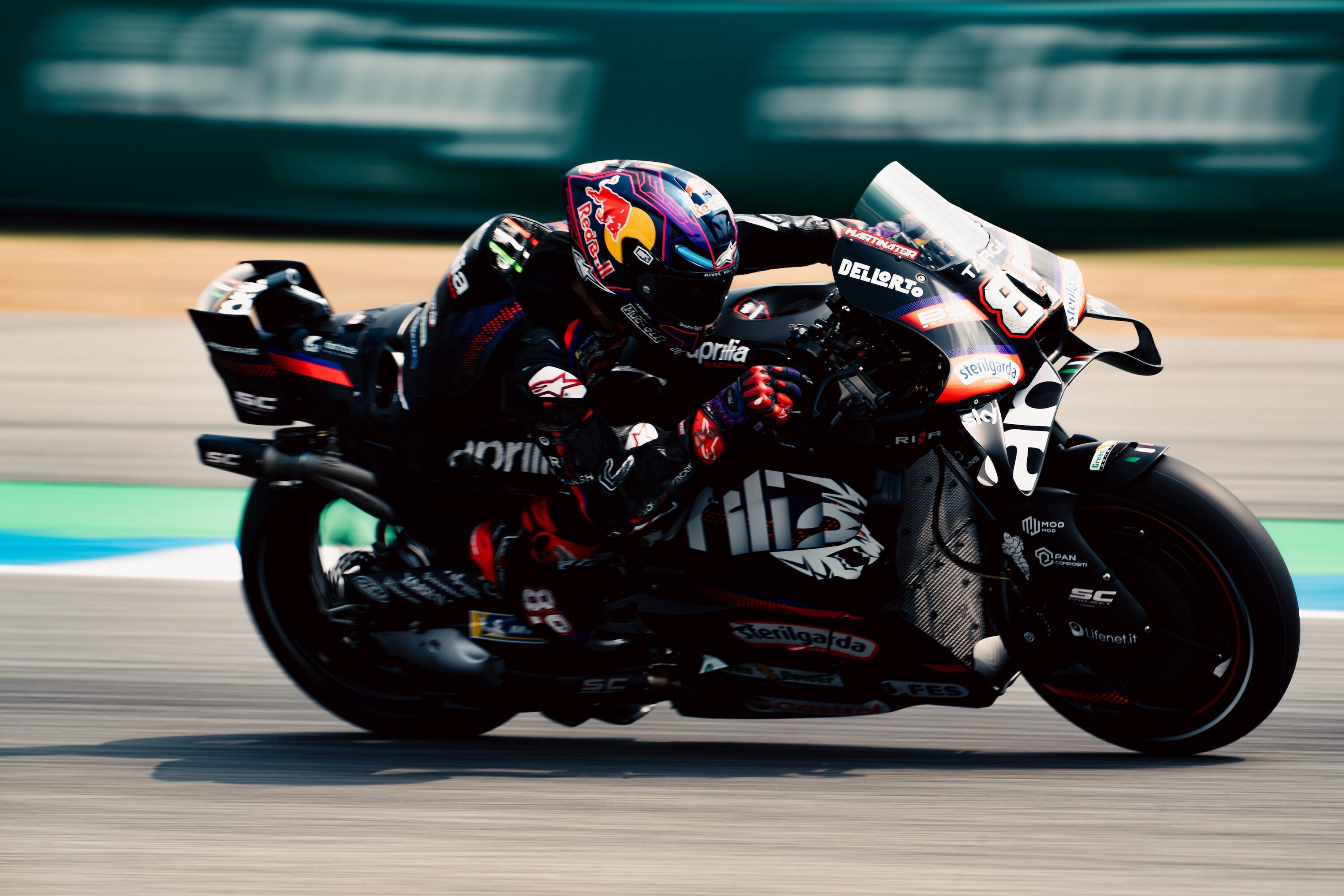 © Aprilia Racing Press Office