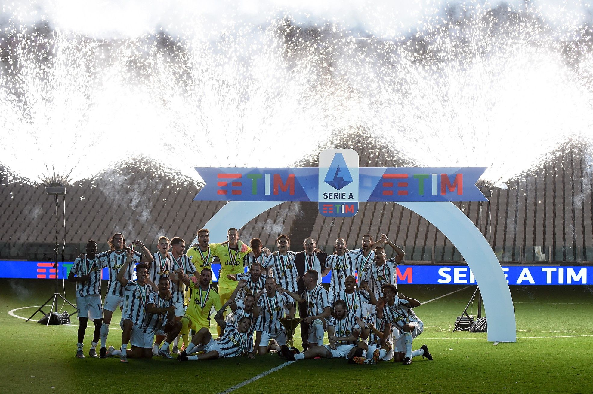   | 2011-12: 84 punti