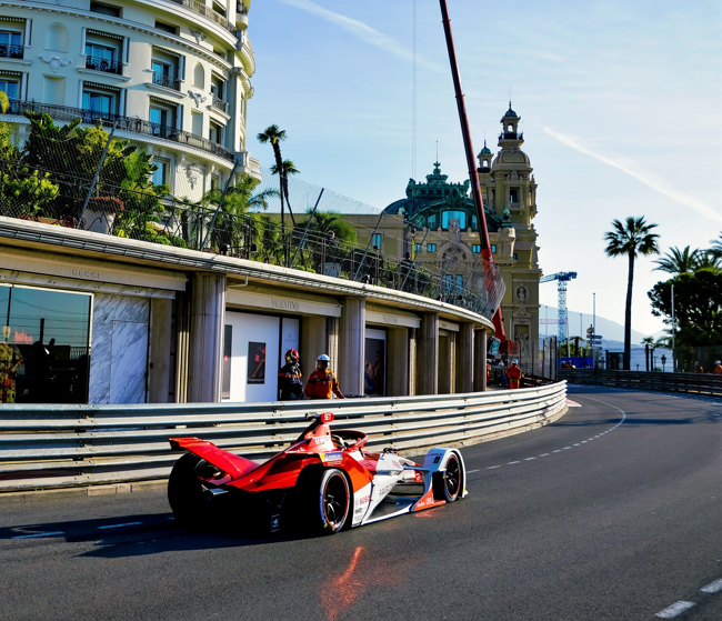 © FormulaE