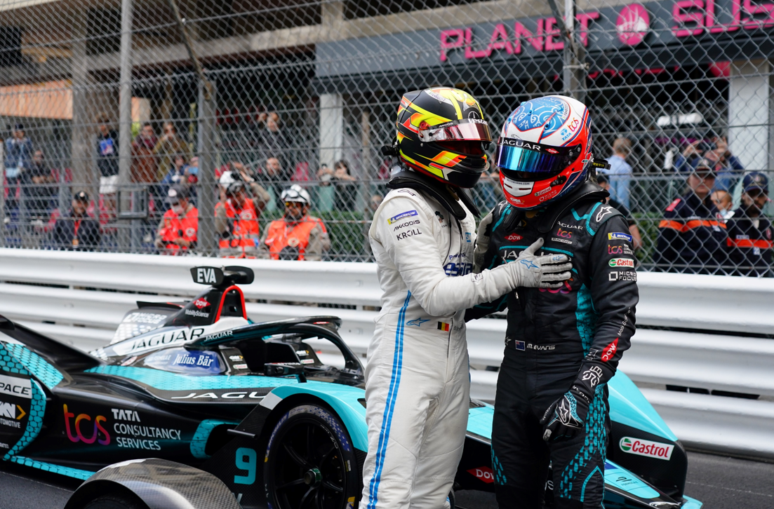 © FormulaE