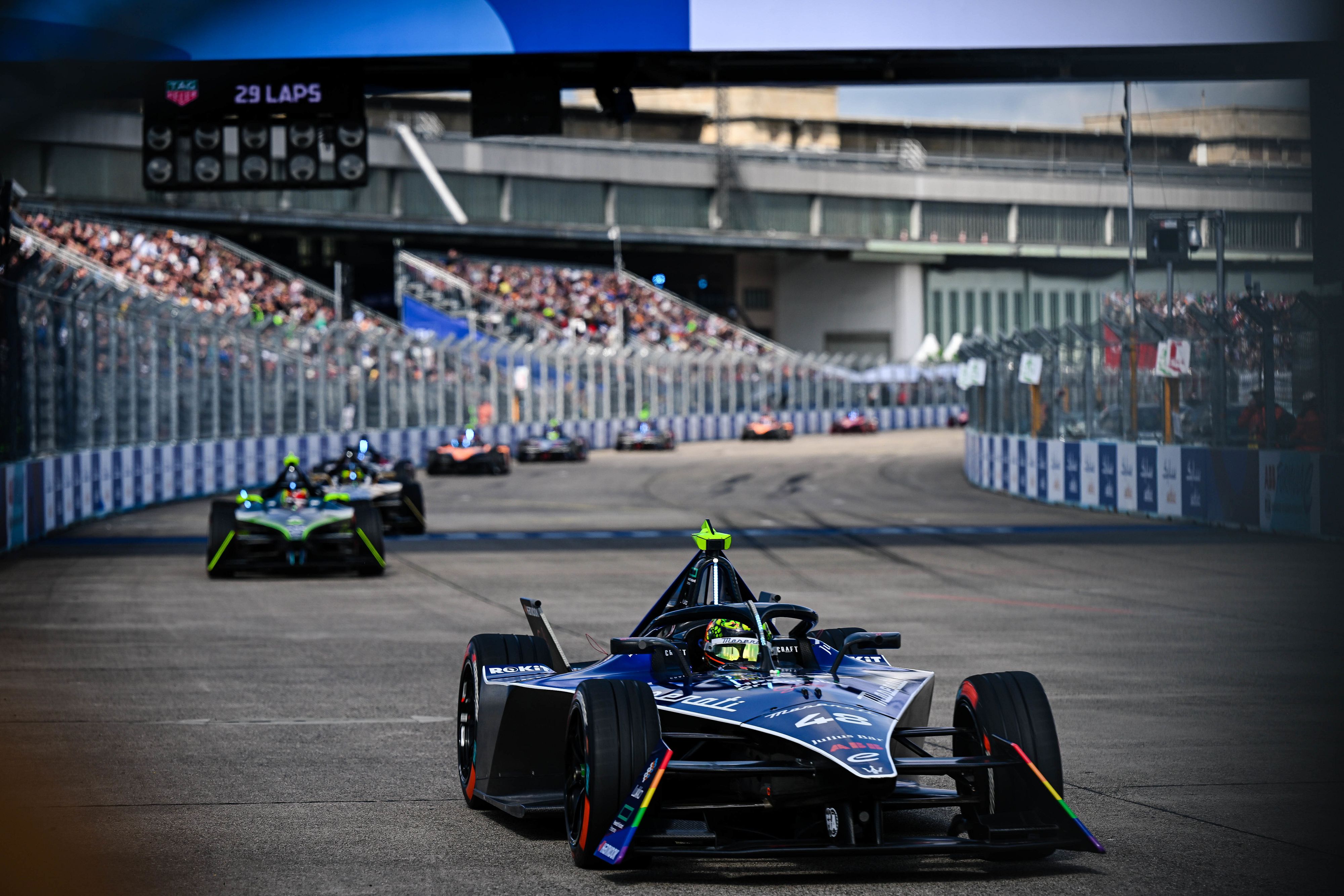 © FormulaE