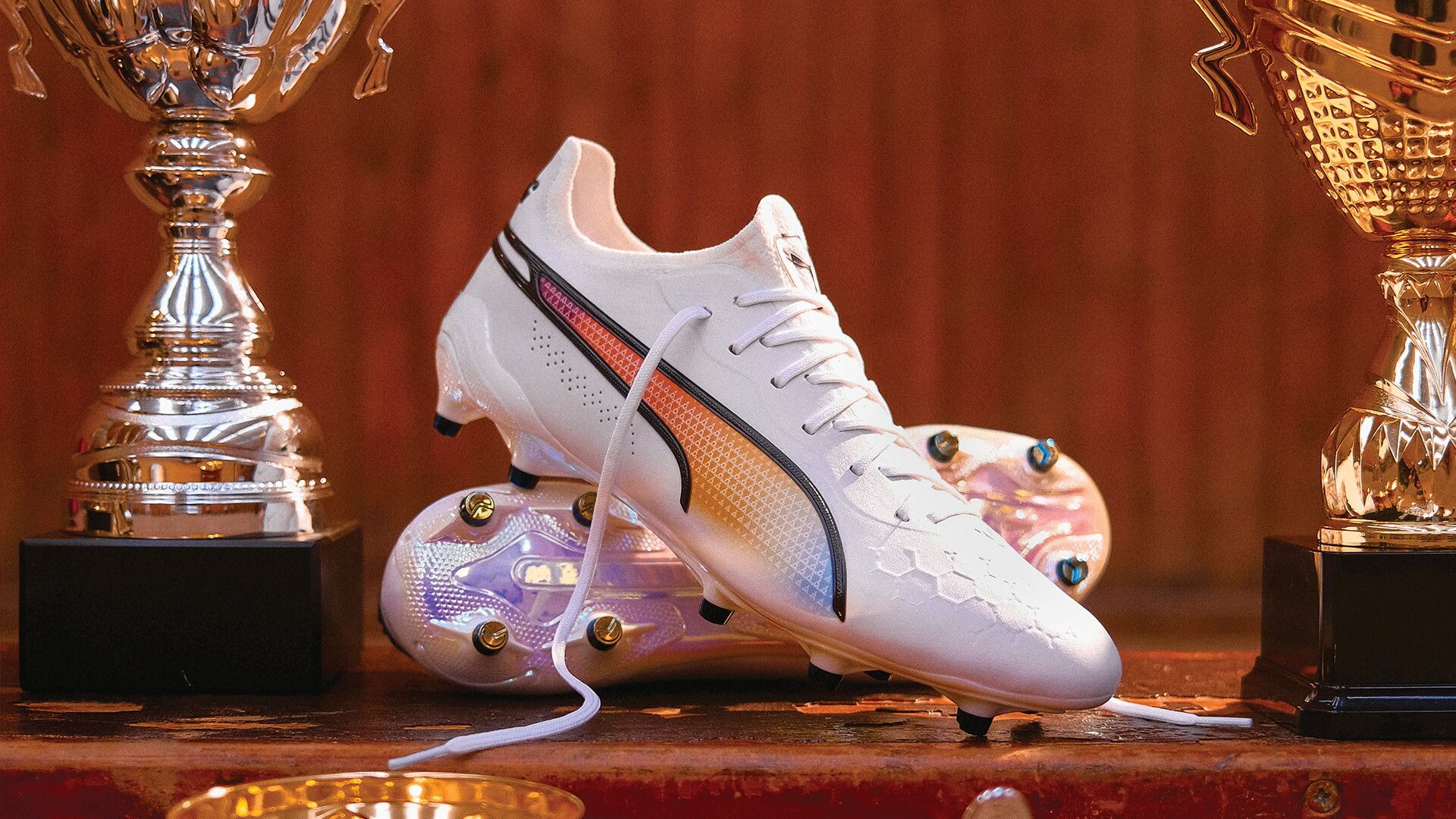 PUMA KING ICON la scarpa che celebra Cruyff e Maradona