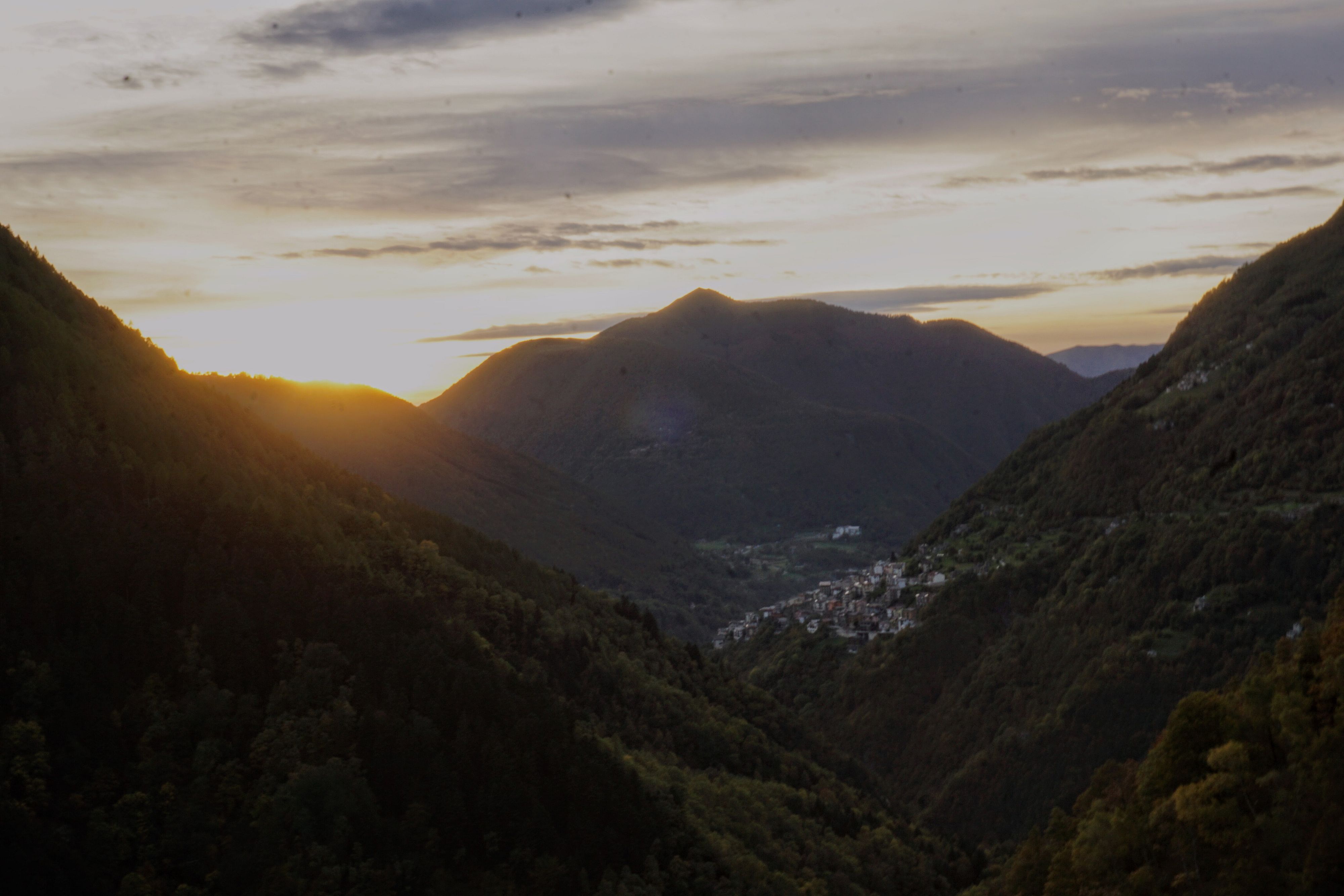 © Giir di Mont Press Office
