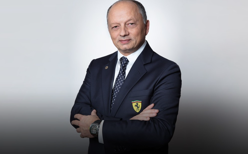 © ferrari.com