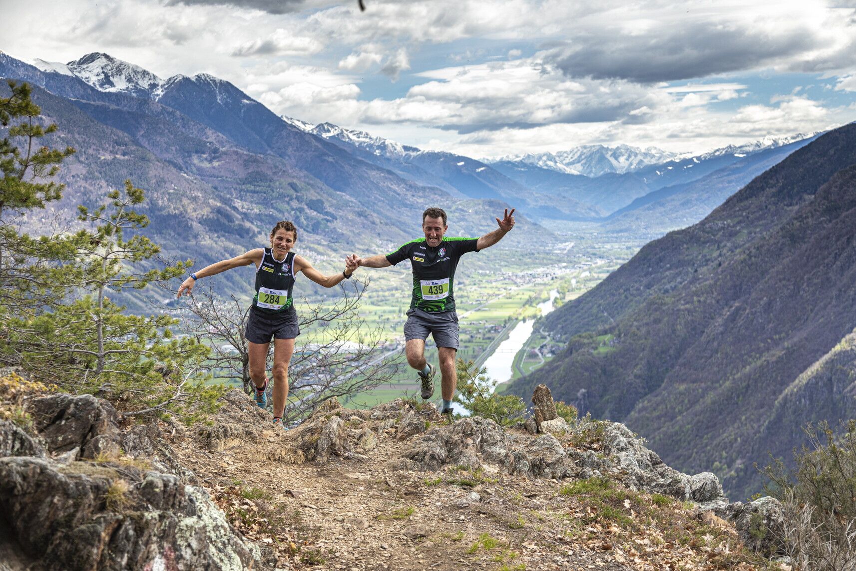 © Colmen Trail Press Office